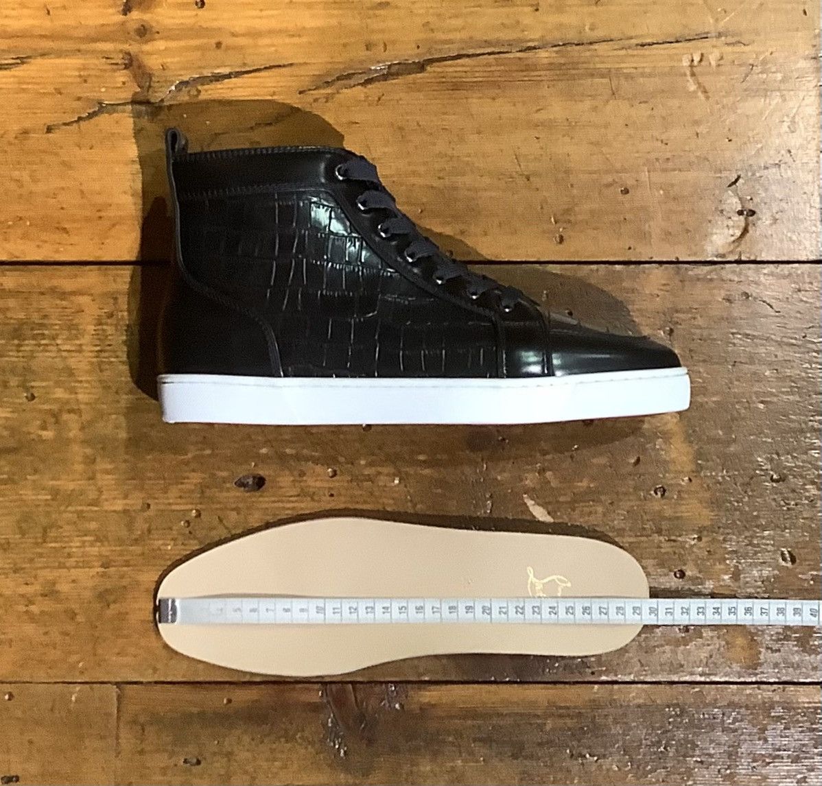 Christian Louboutin Rantus Flat Croc Embossed High Top Trainers Size US 9.5 / EU 42-43 - 8 Thumbnail