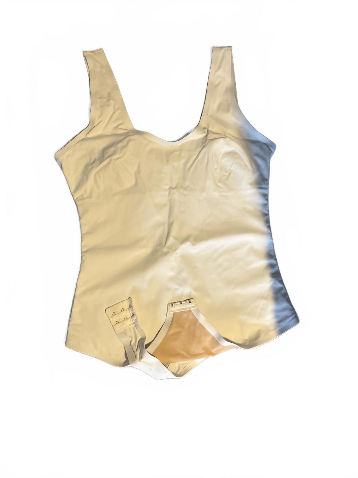 Designer Pinsy Scoop Tank Hourglass Shapewear Thong Bodysuit Size ONE SIZE - 6 Thumbnail