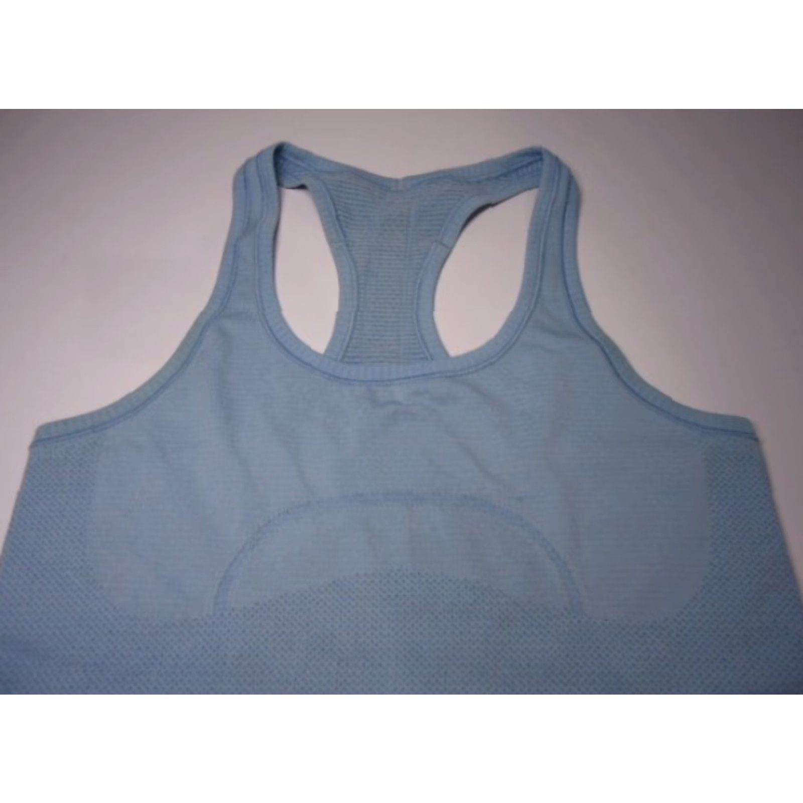 Lululemon Lululemon Womens Blue Athletic Racerback Sleeveless Pullover Tank Top Size 8 Size M / US 6-8 / IT 42-44 - 2 Thumbnail