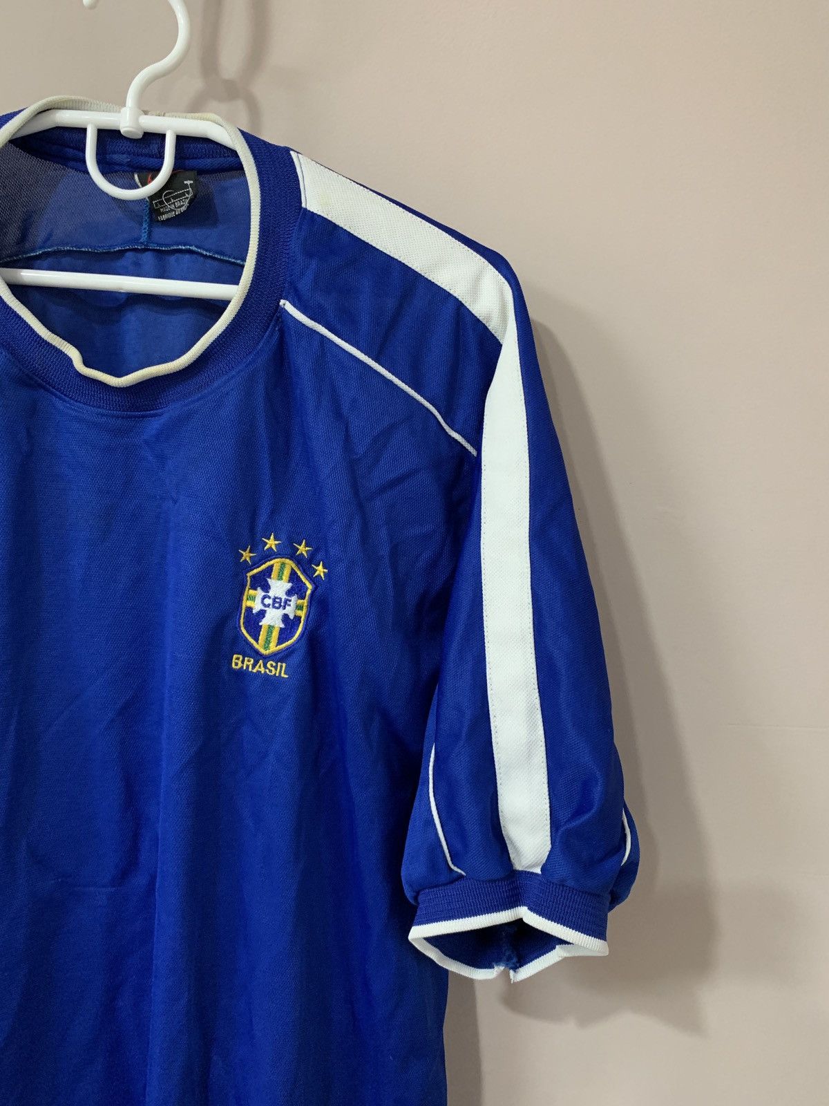 Vintage Brazil 1998 Away World Cup Football Shirt Vintage Soccer L Size US L / EU 52-54 / 3 - 4 Thumbnail
