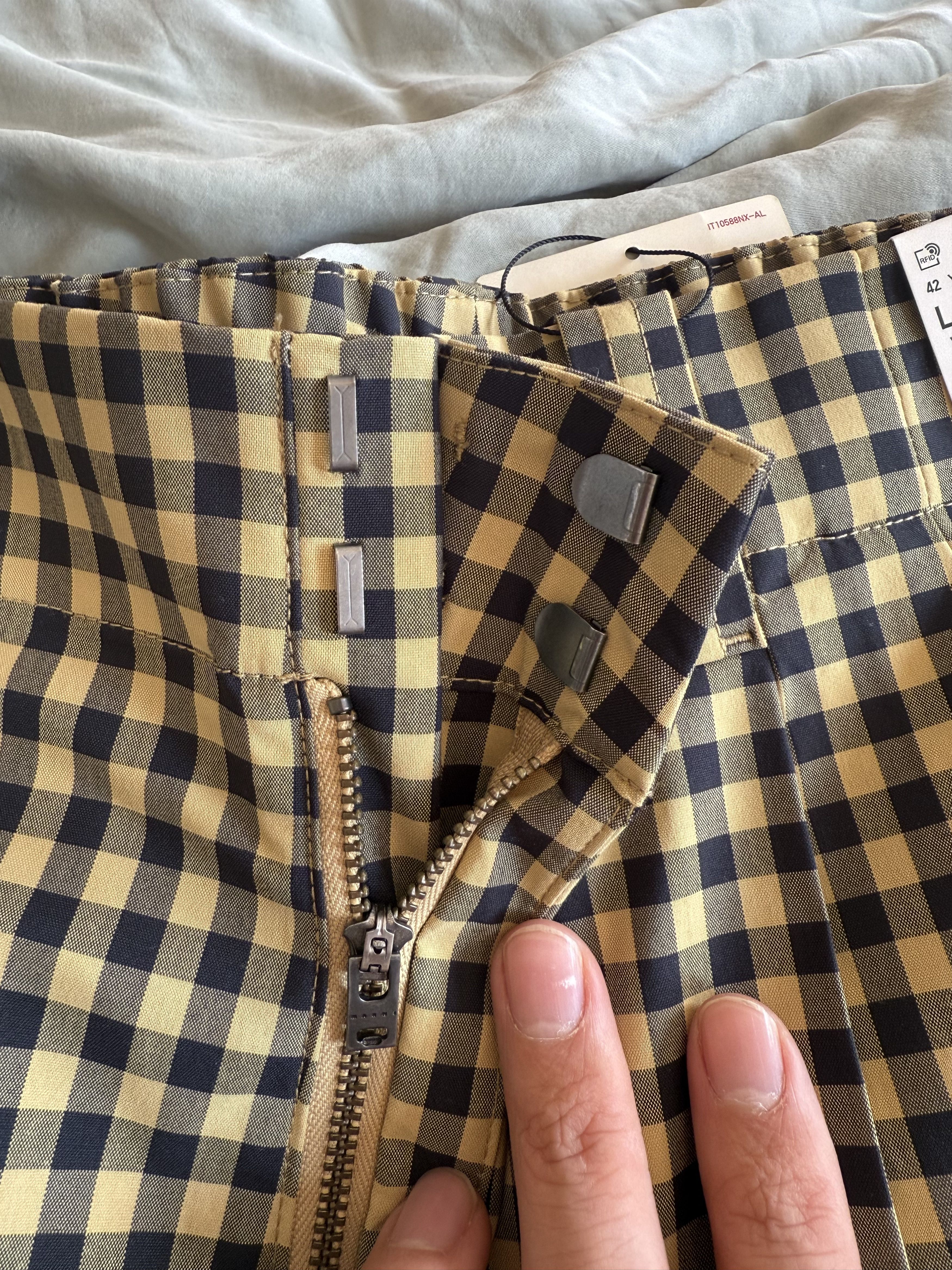 Marni × Uniqlo Marni x Uniqlo Wide Fit Pleated Trouser Size US 34 / EU 50 - 3 Thumbnail