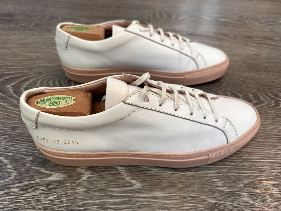 Common Projects Common Projects Leather Achilles Low White & Pink 42 Size US 9 / EU 42 - 1 Thumbnail