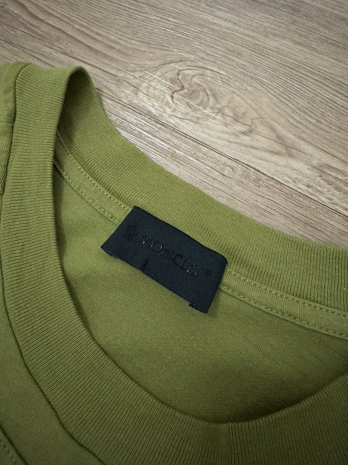 Moncler Moncler Green Paneled Tshirt Size US M / EU 48-50 / 2 - 5 Thumbnail