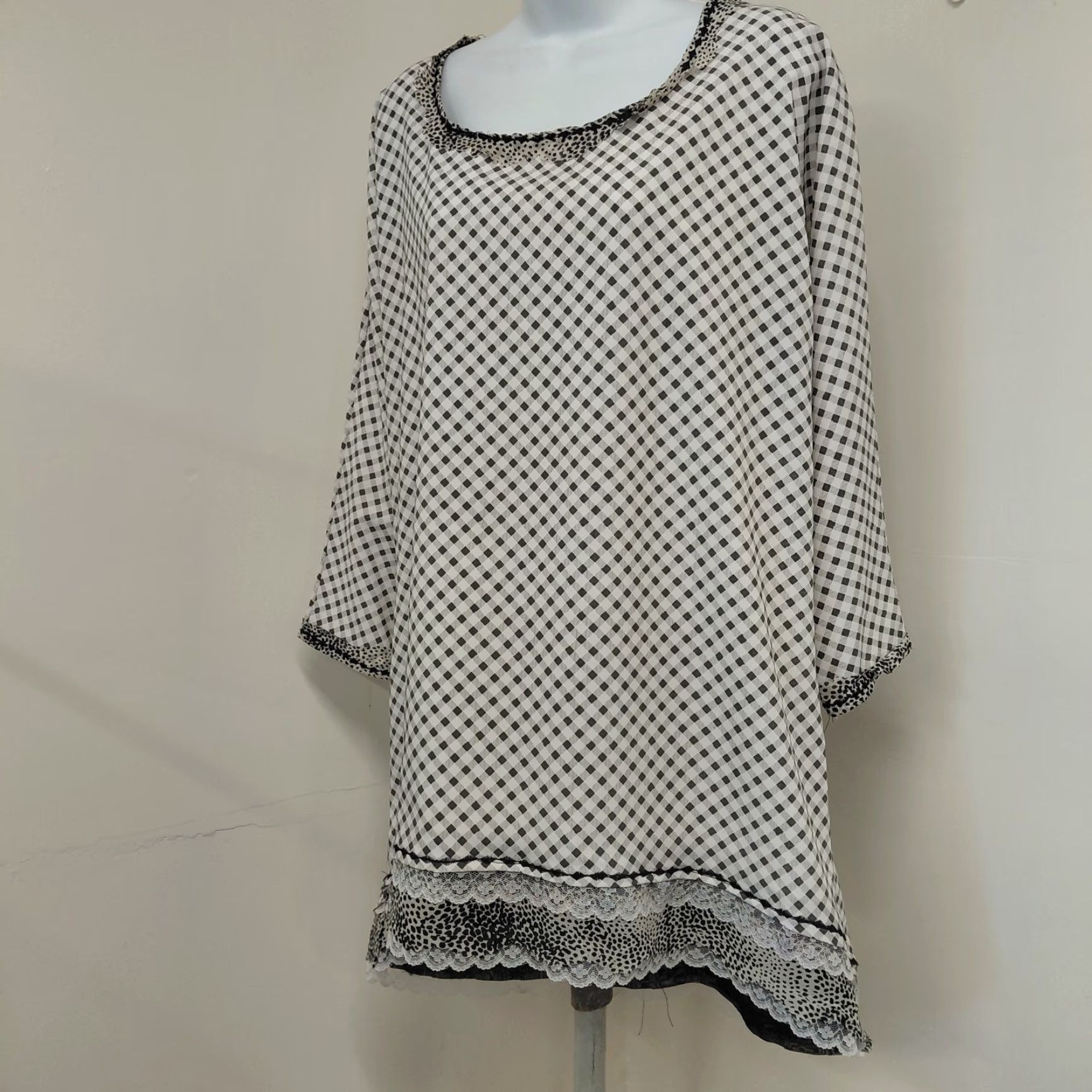 Vintage VINTAGE Unbranded Blouse Womens XL Black/White Check Long Sleeve Boho Lagenlook Angel Pattern Tie? Size XL / US 12-14 / IT 48-50 - 3 Thumbnail