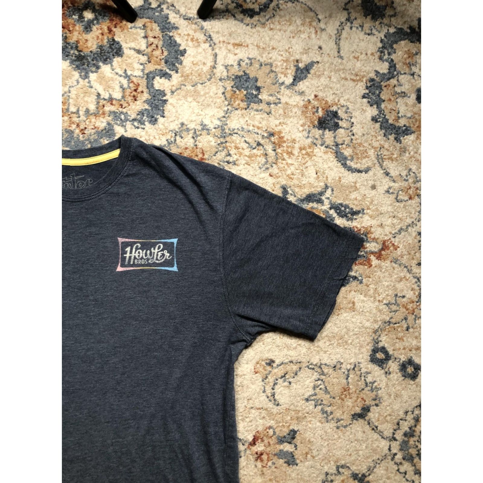 Logo 7 Howler Bros Shirt Mens XL Gray Heather Graphic Logo Heed The Call Austin Texas XL Men T-Shirt Crew Neck Short Sleeve Size US XL / EU 56 / 4 - 4 Thumbnail