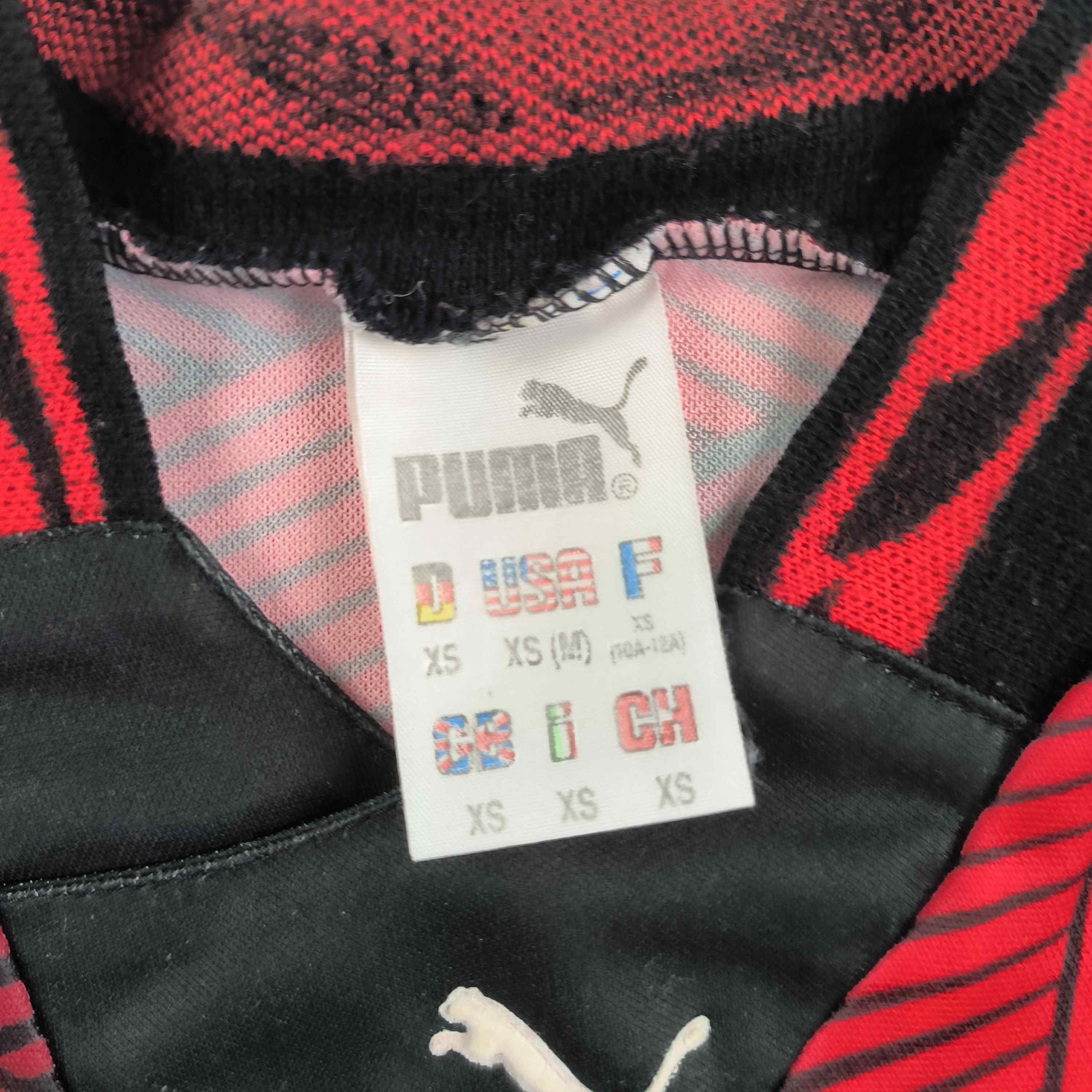 Puma Eintracht Frankfurt 1995-96 Puma home football jersey XS Size US XS / EU 42 / 0 - 5 Thumbnail