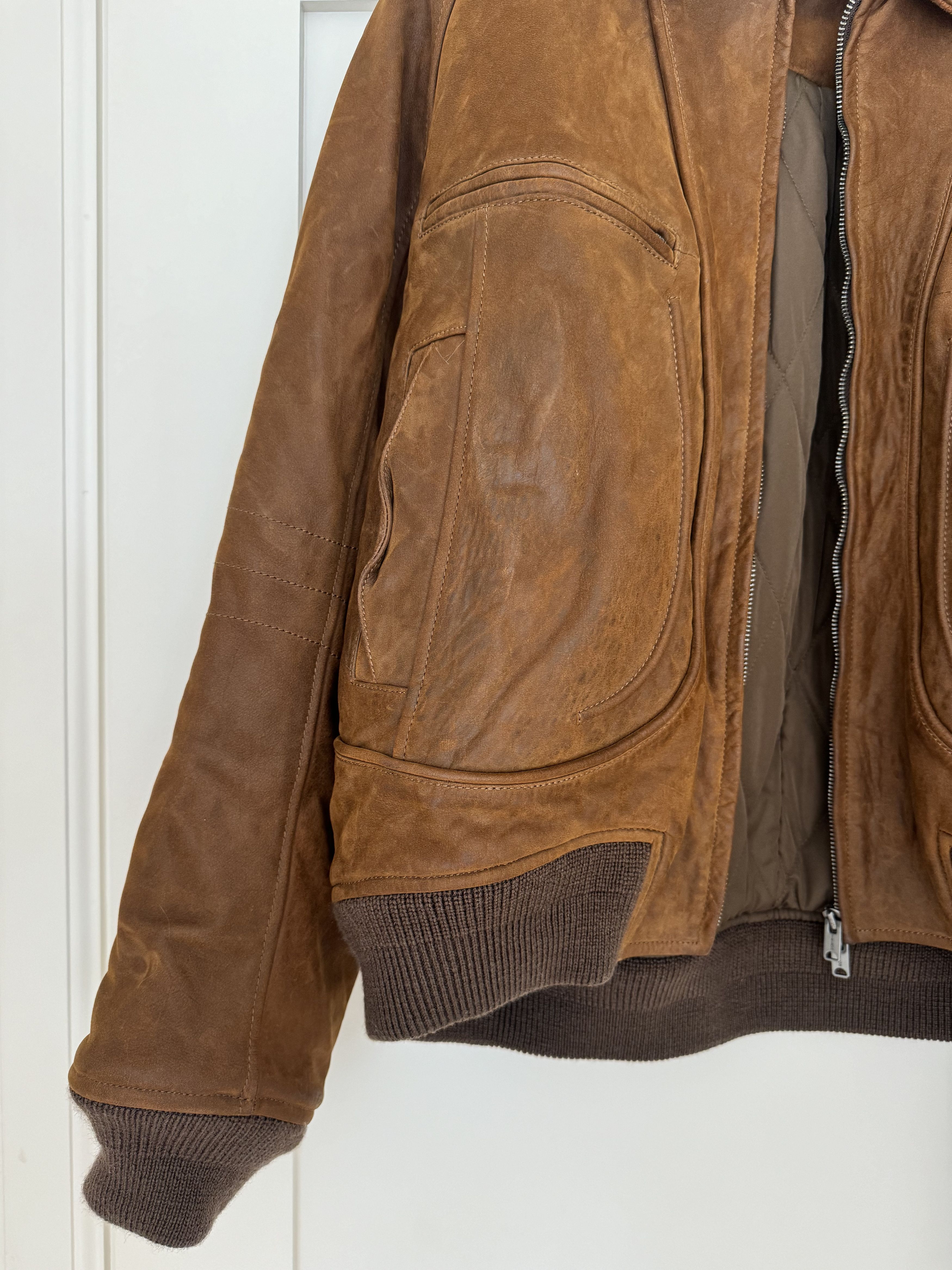 C2H4 Moccasin Memory Faded A-2 Leather Jacket Size US M / EU 48-50 / 2 - 5 Thumbnail