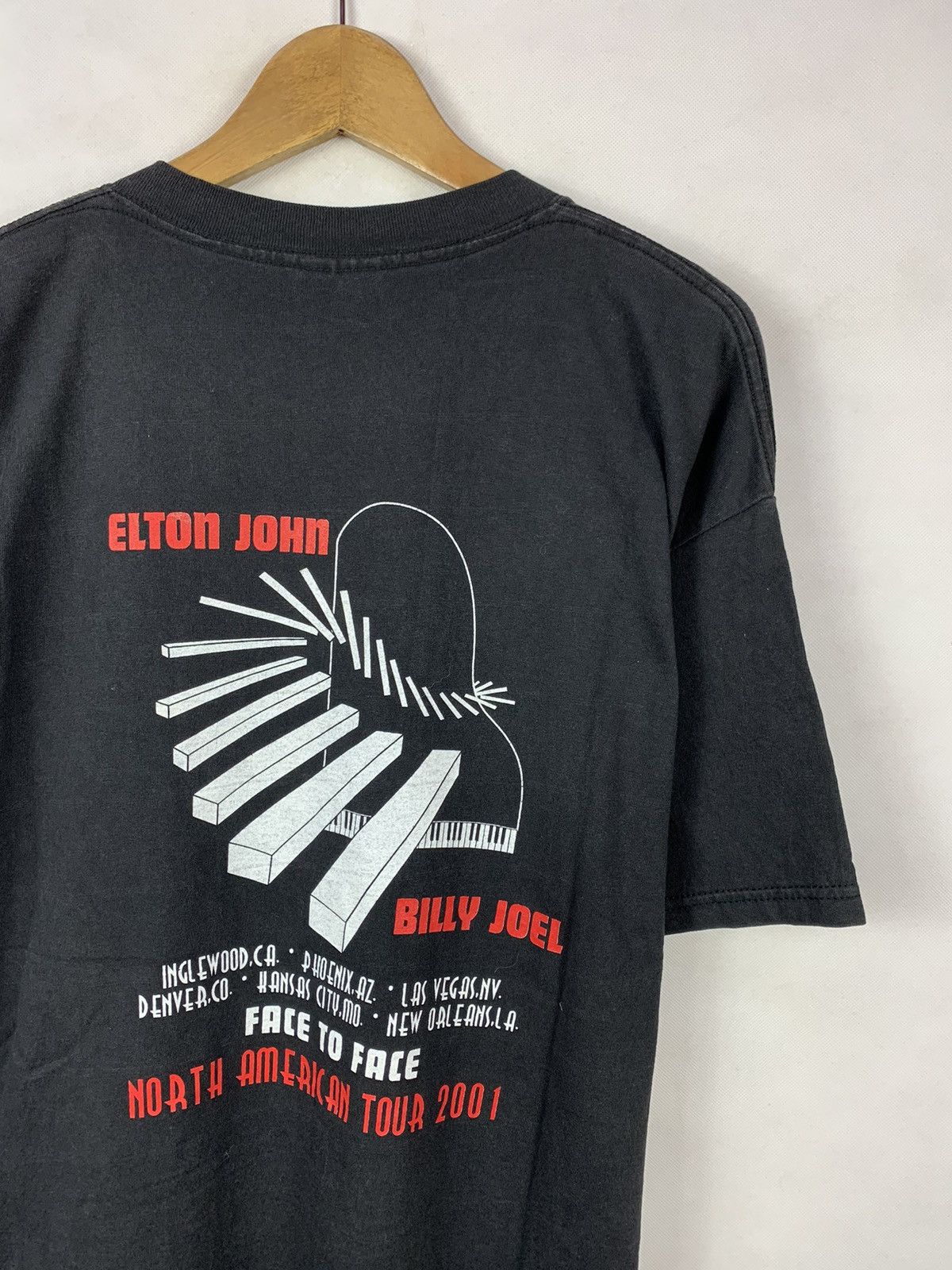 Band Tees RARE! Elton John Billy Joel 2001 Face to Face Tour Tee Size US L / EU 52-54 / 3 - 5 Thumbnail