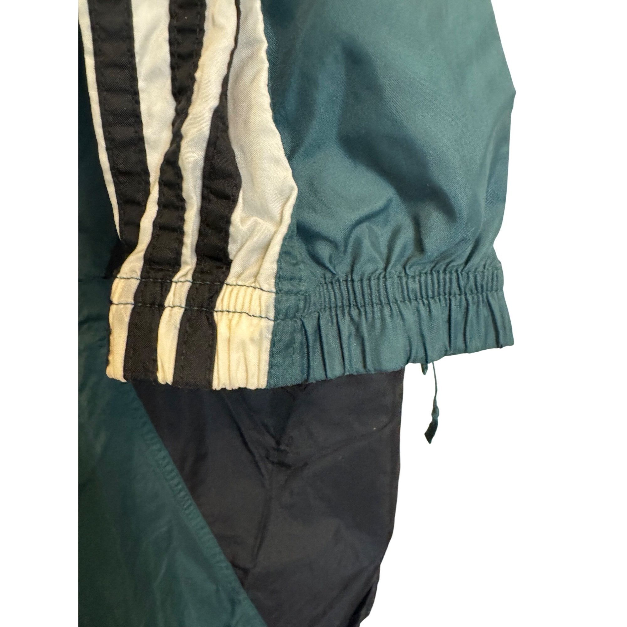 Adidas Adidas Vintage Vampire In Brooklyn Windbreaker Jacket XL Size US XL / EU 56 / 4 - 3 Thumbnail