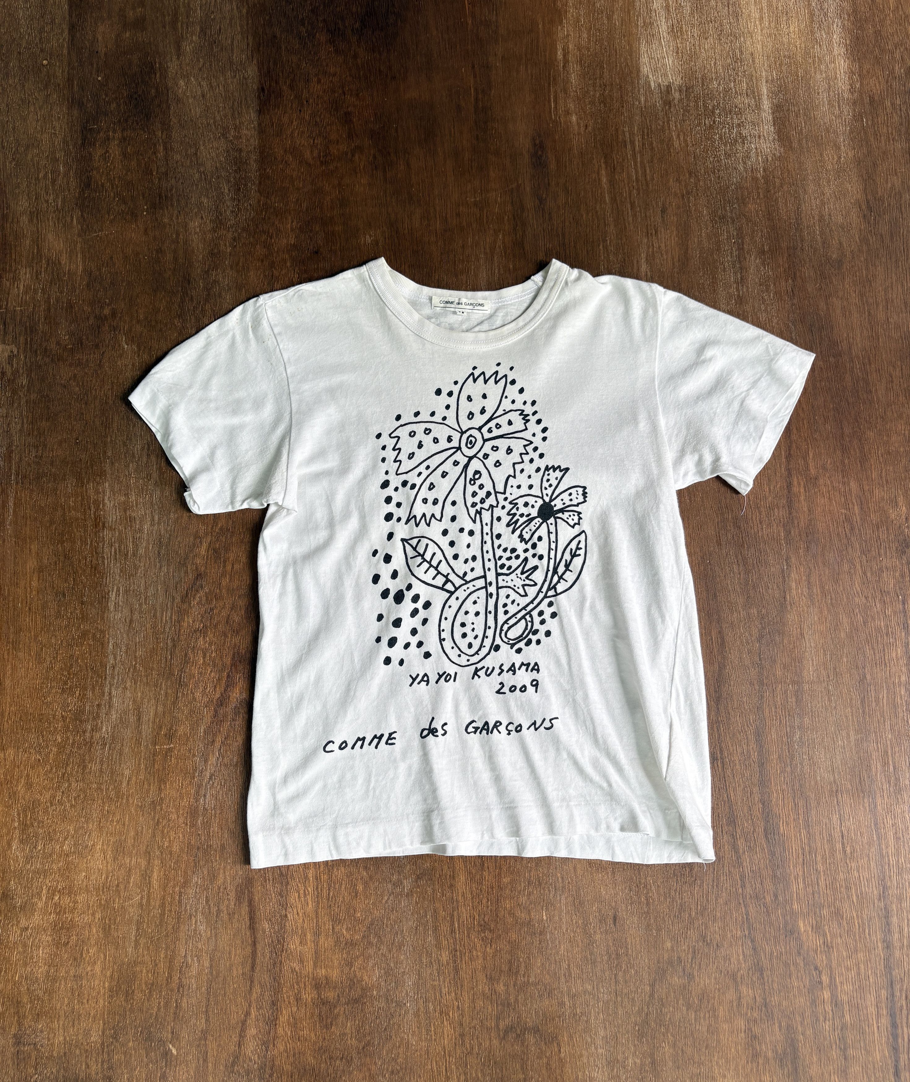 Comme des Garcons Jingle Flowers T-Shirt | Grailed