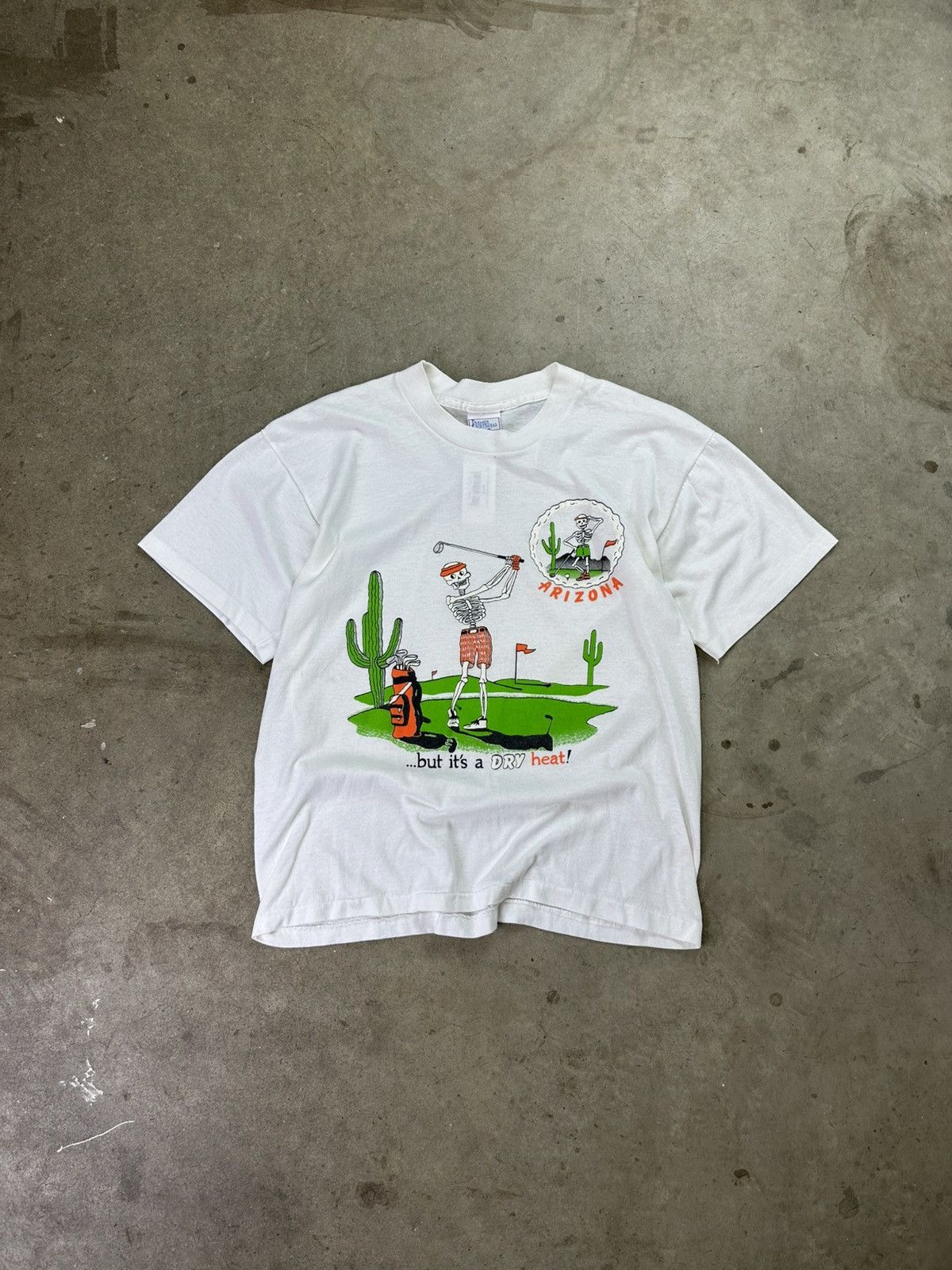 Vintage vintage 90s arizona golf dry heat tourist humor tee medium Size US M / EU 48-50 / 2 - 1 Thumbnail