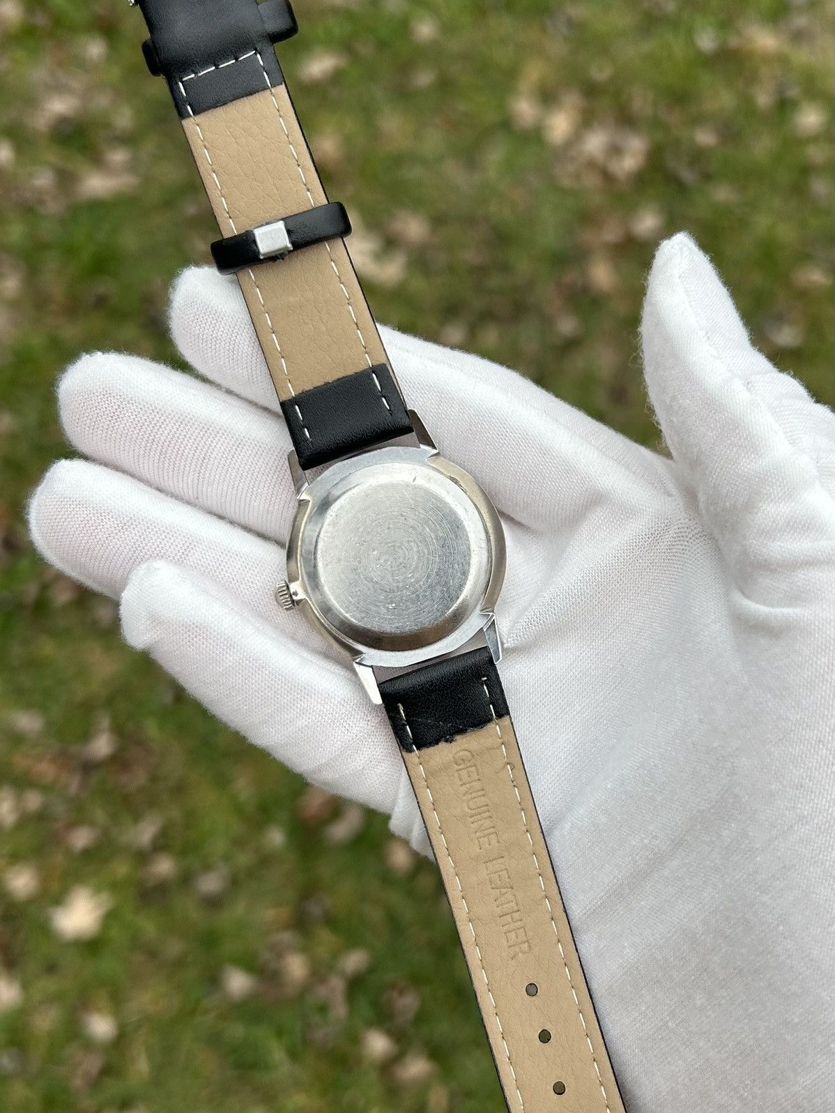 Vintage Vintage Watch Raketa Mechanical Made in USSR Authentic 1980s Size ONE SIZE - 19 Thumbnail