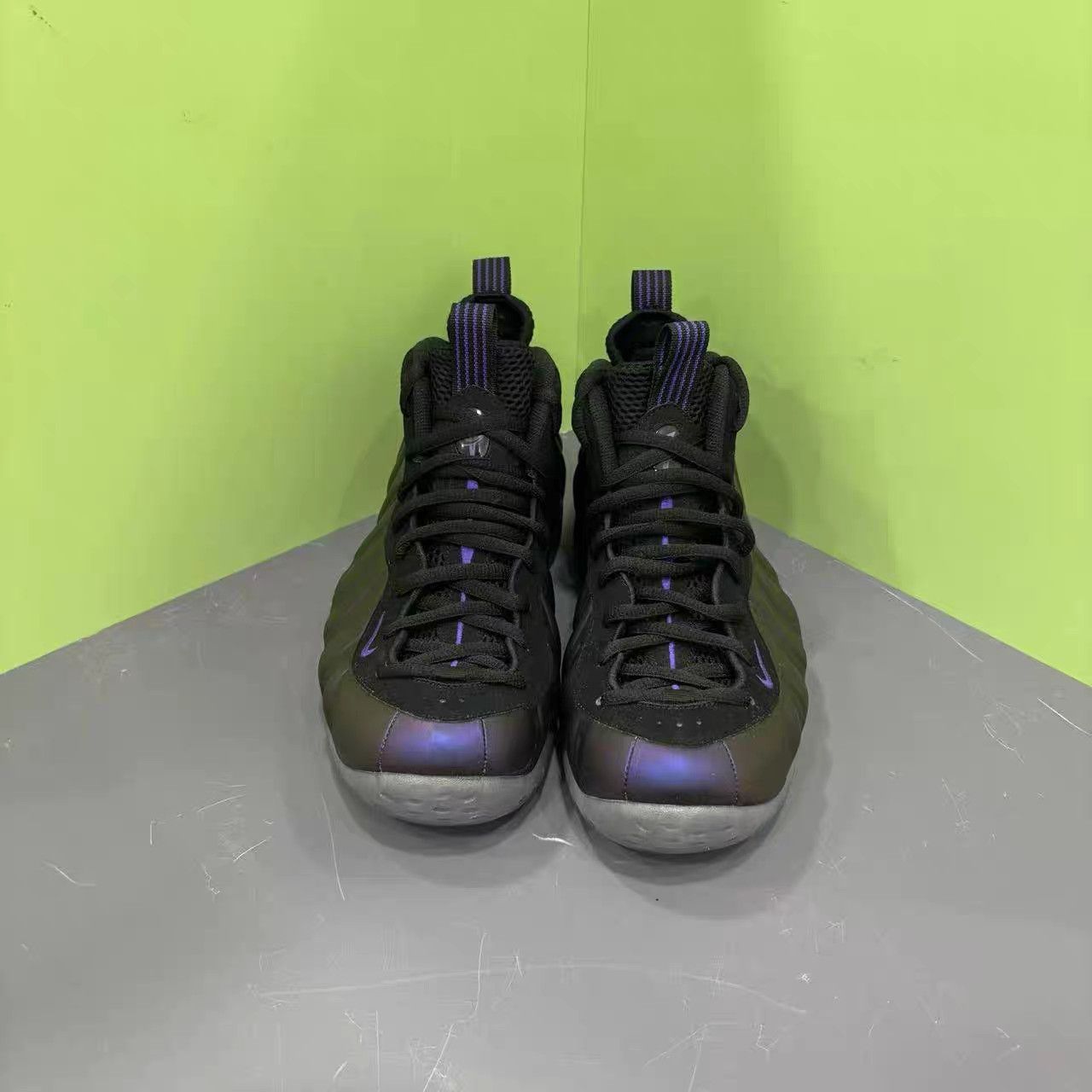 Nike Nike Air Foamposite One Basketball Shoes K15 Size US 10 / EU 43 - 2 Thumbnail