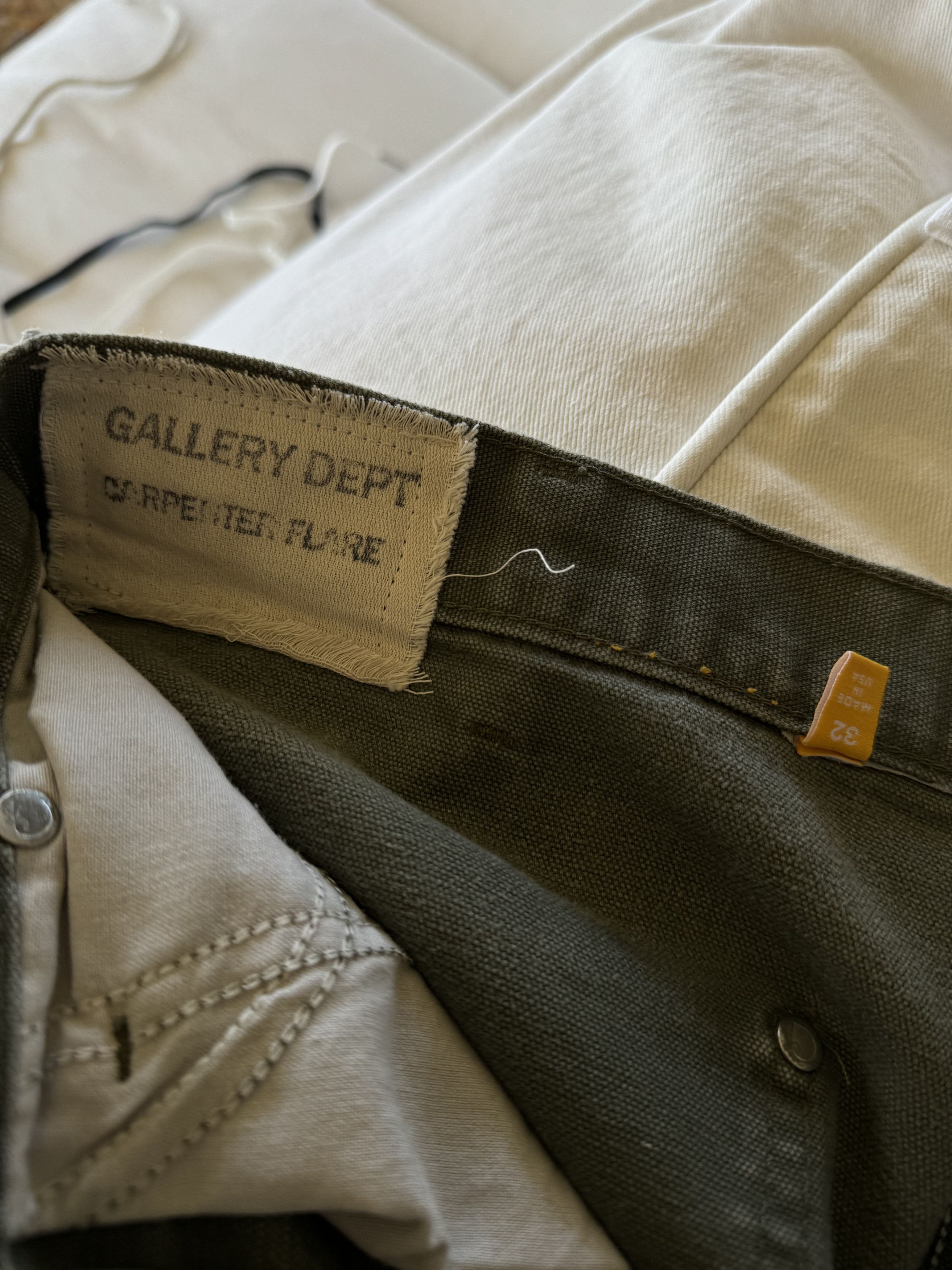 Gallery Dept. 1/1 Green Gallery Dept Carpenter Flares Size US 32 / EU 48 - 15 Thumbnail