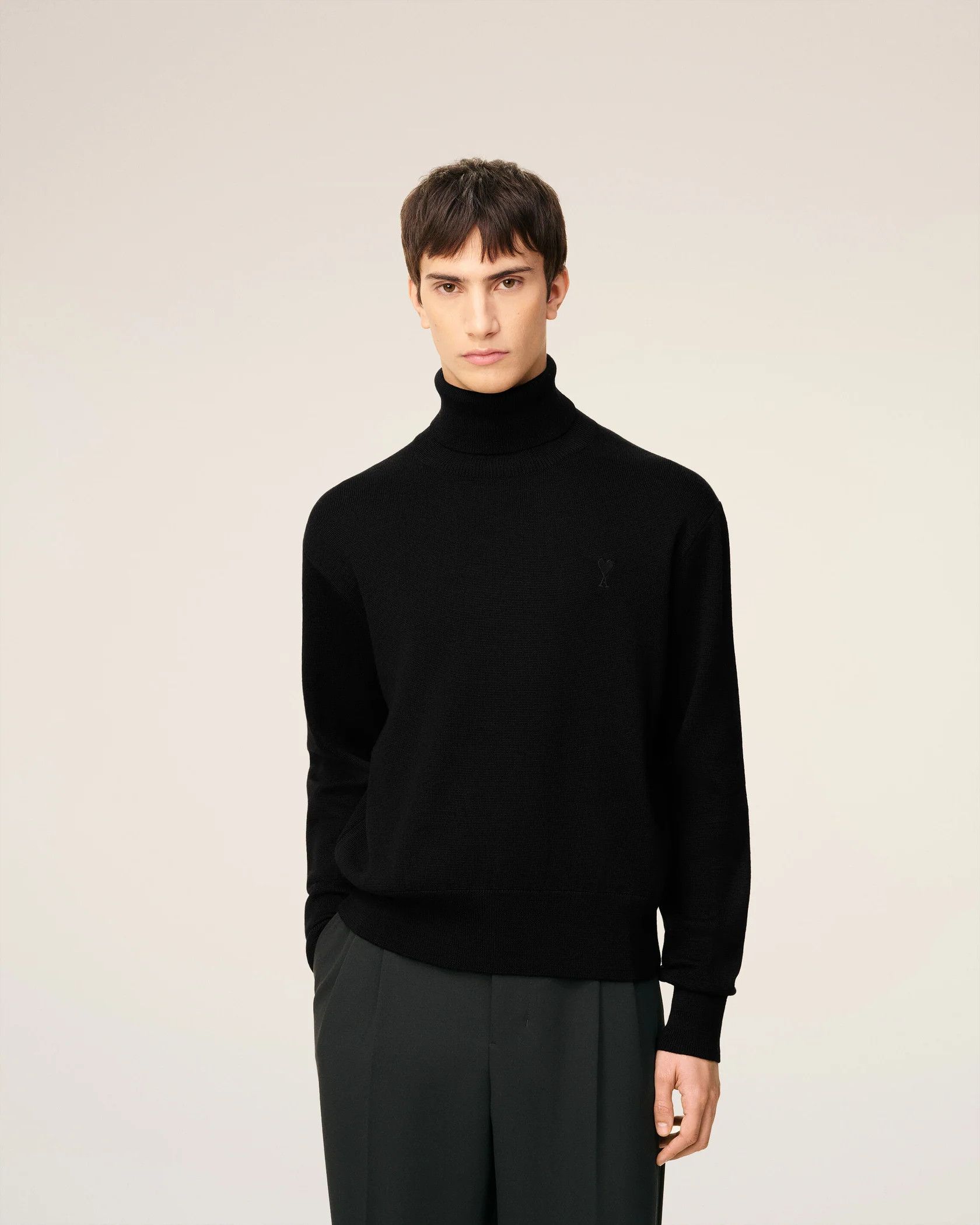 AMI os11x0226 Turtleneck Sweater In Black Size US L / EU 52-54 / 3 - 3 Thumbnail