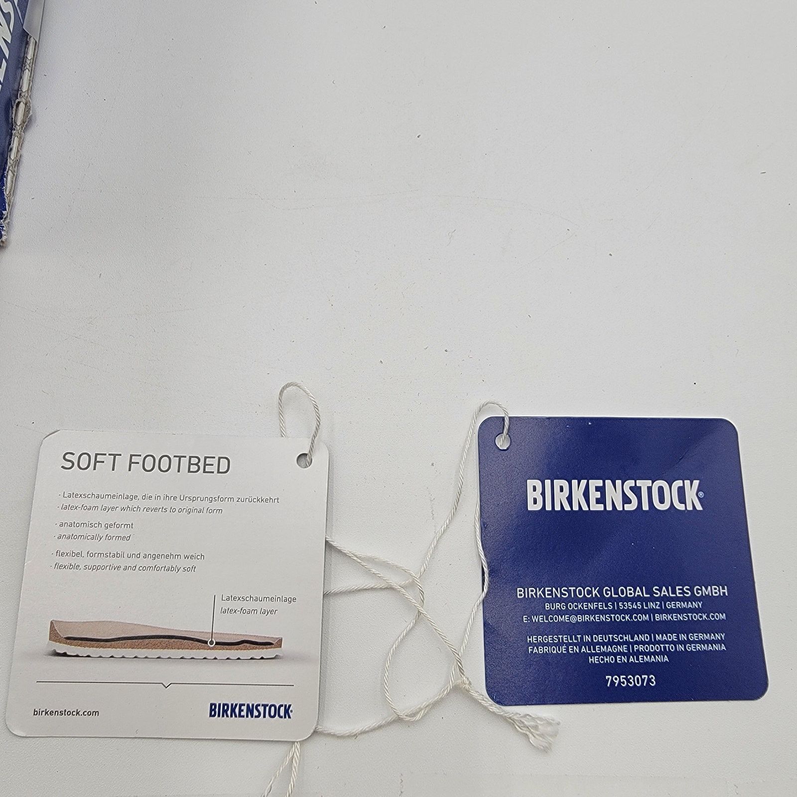 Birkenstock Birkenstock Arizona BS White Wmn Sz 5 1024952 Narrow Fit Size US 5 / IT 35 - 11 Thumbnail