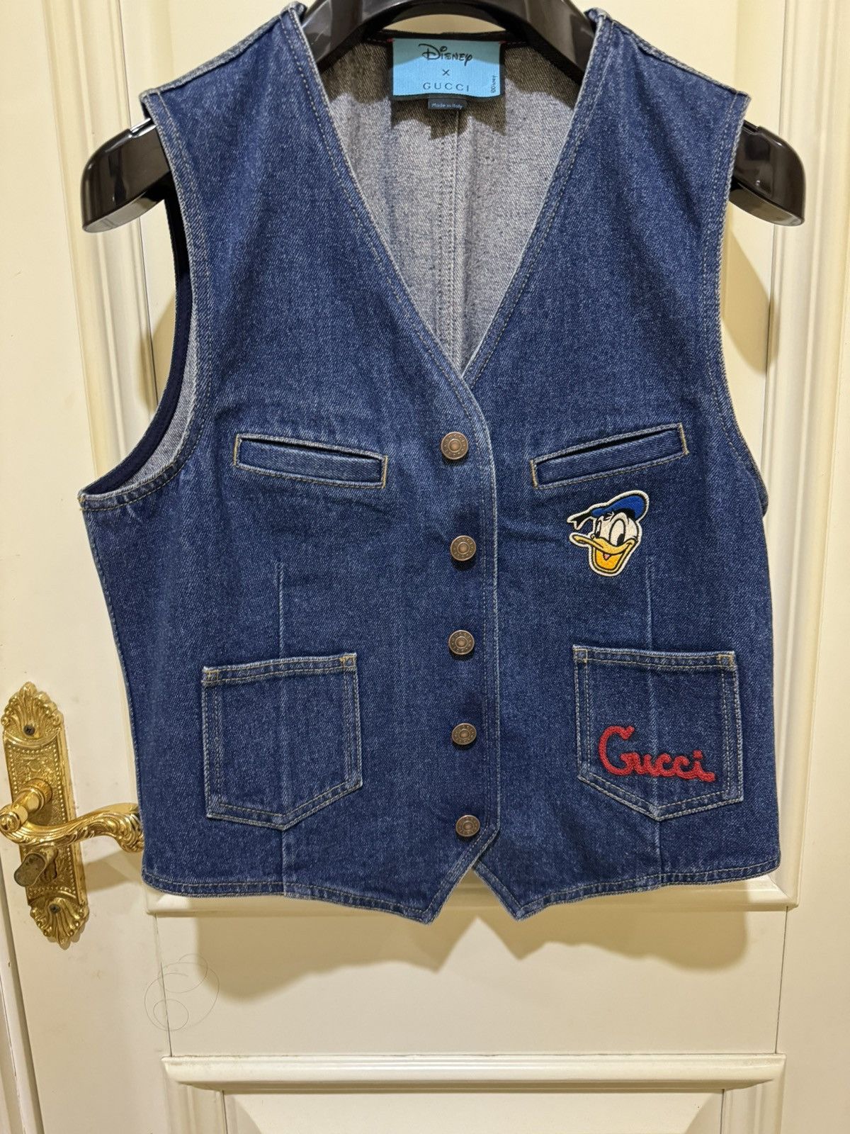 Gucci Rare-Gucci logo Donald denim vest Sz48 Size US M / EU 48-50 / 2 - 1 Thumbnail