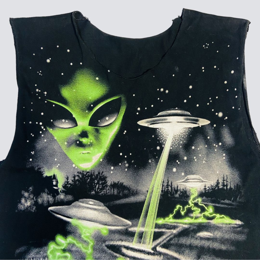 Liquid Blue 1997 LIQUID BLUE GLOW IN THE DARK TANK TOP - № 49 Size US L / EU 52-54 / 3 - 11 Thumbnail