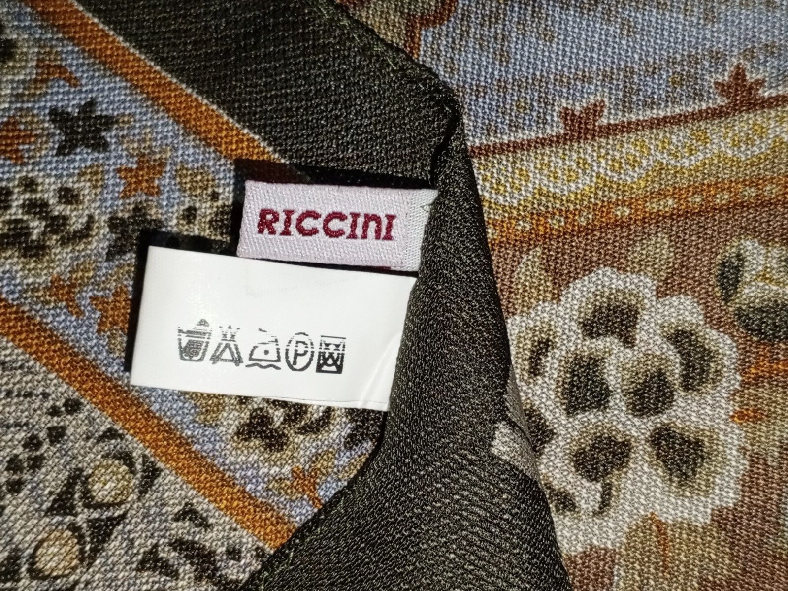 Other RICCINI Paisley Geometric Paisley Floral Silk Scarf Shawl Size ONE SIZE - 8 Thumbnail