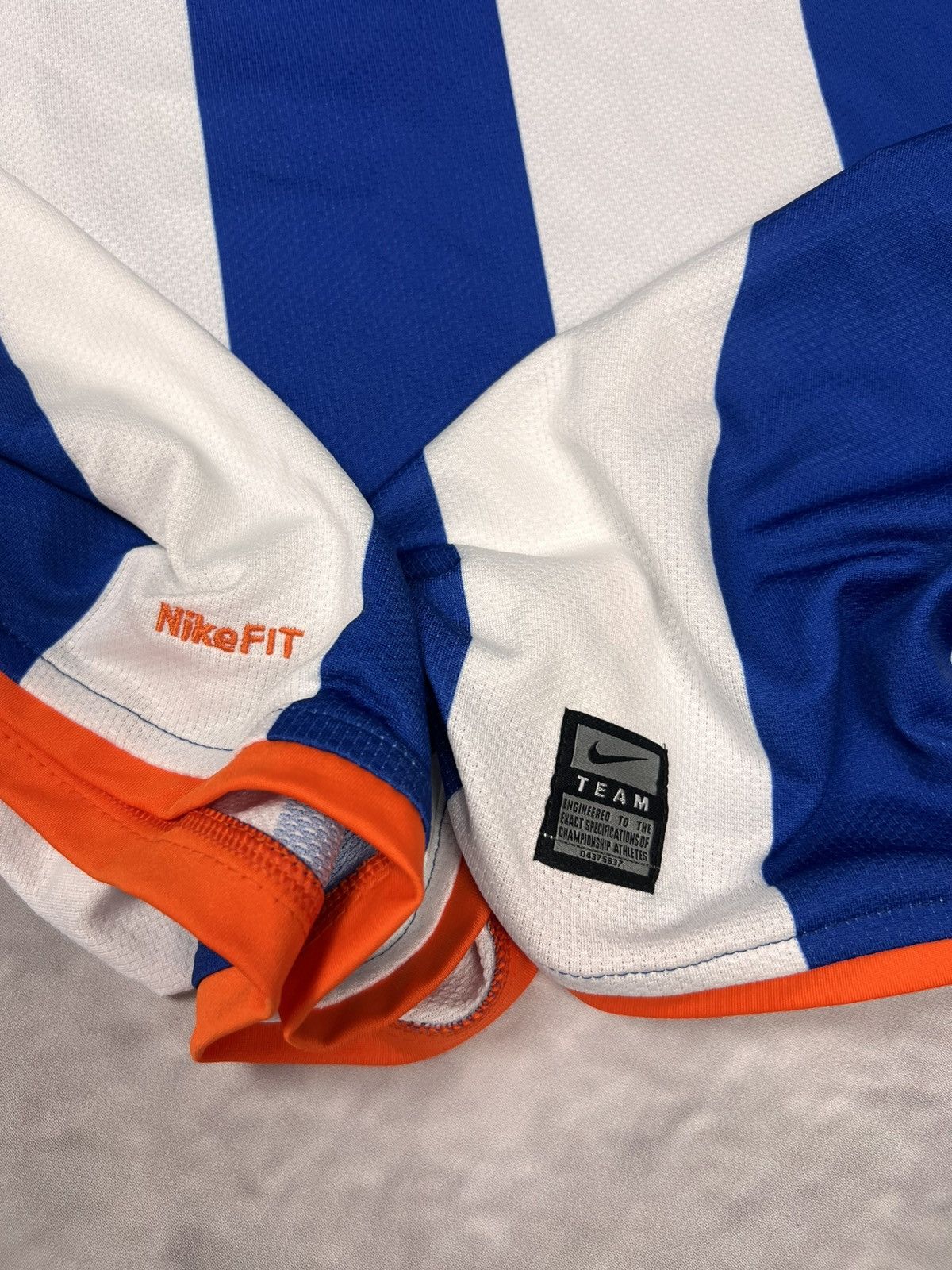 Nike Nike FC Porto 2008-09 Home Jersey HULK #12 BNWT Size L Vtg Size US L / EU 52-54 / 3 - 9 Thumbnail