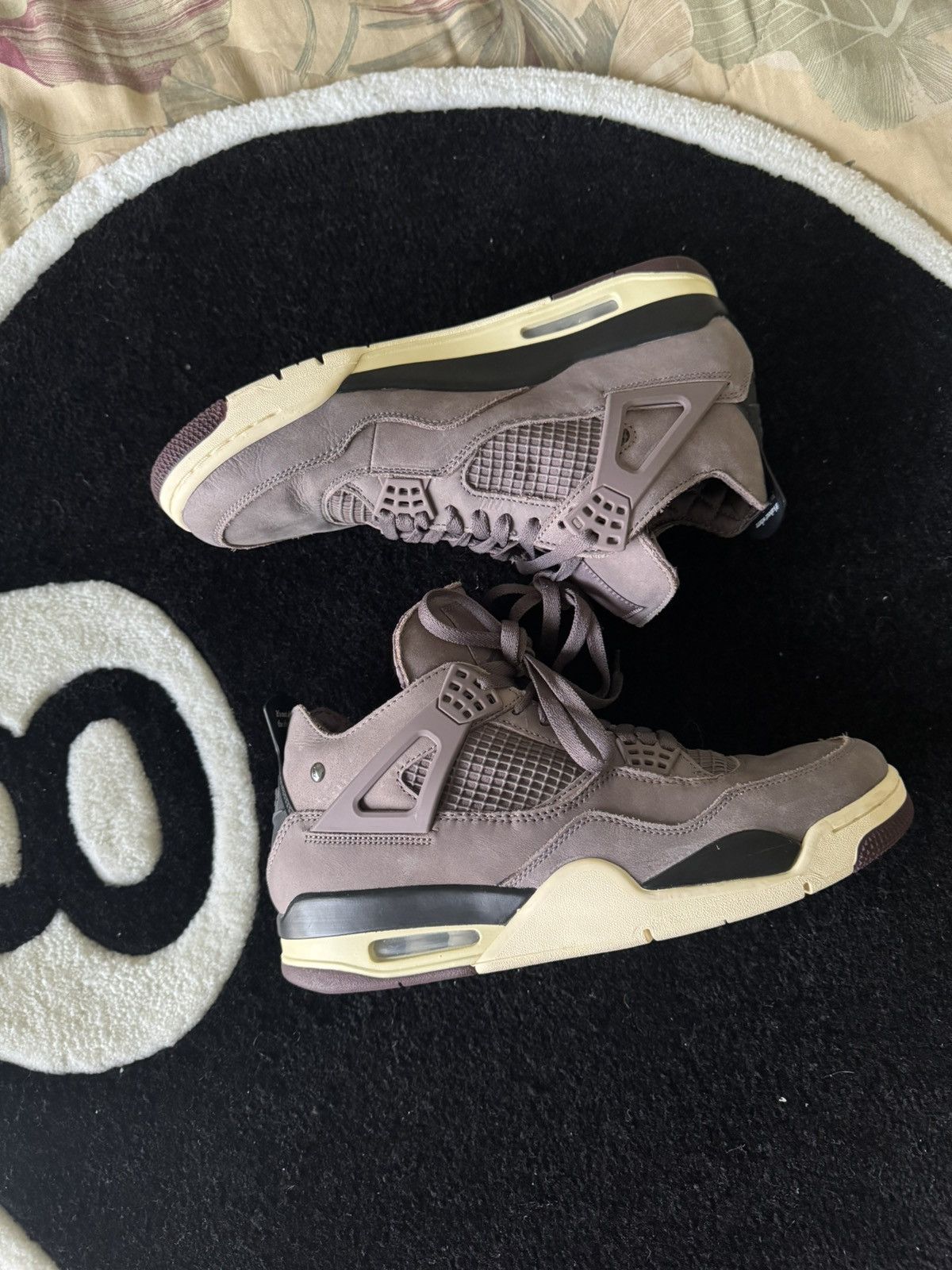 A Ma Maniere × Nike A Ma Maniére Jordan 4 Size US 10.5 / EU 43-44 - 2 Thumbnail