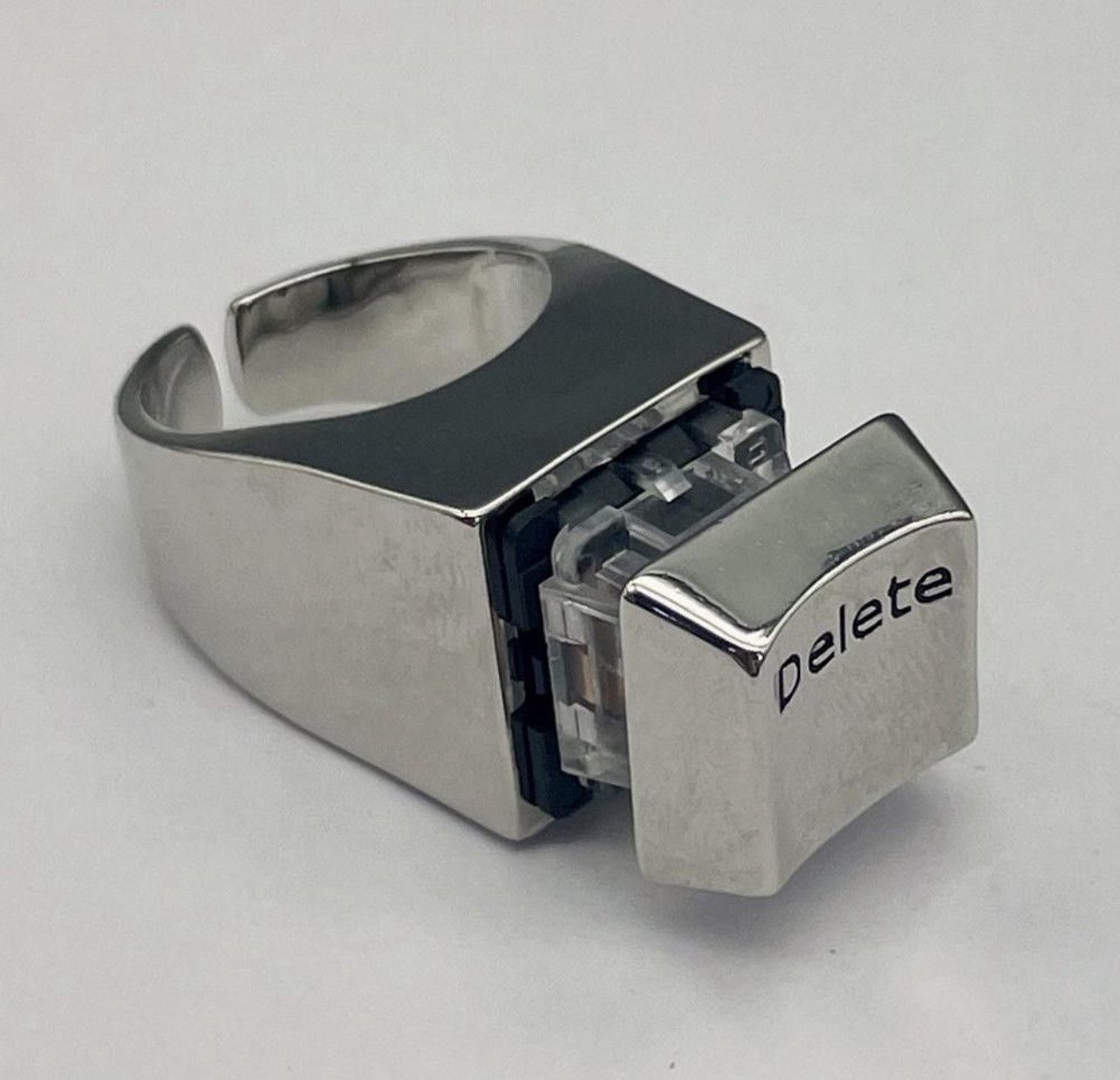 Other Y2k delete Ring Size ONE SIZE - 4 Thumbnail