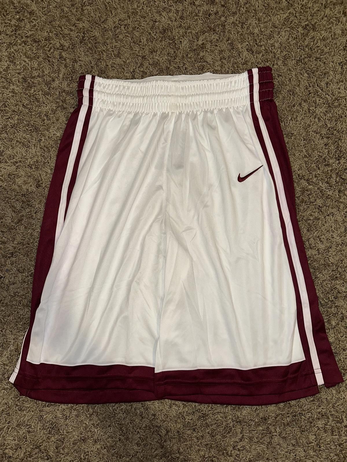 Nike Nike Men's 11” Varsity Basketball White Maroon Shorts Size US 32 / EU 48 - 1 Thumbnail