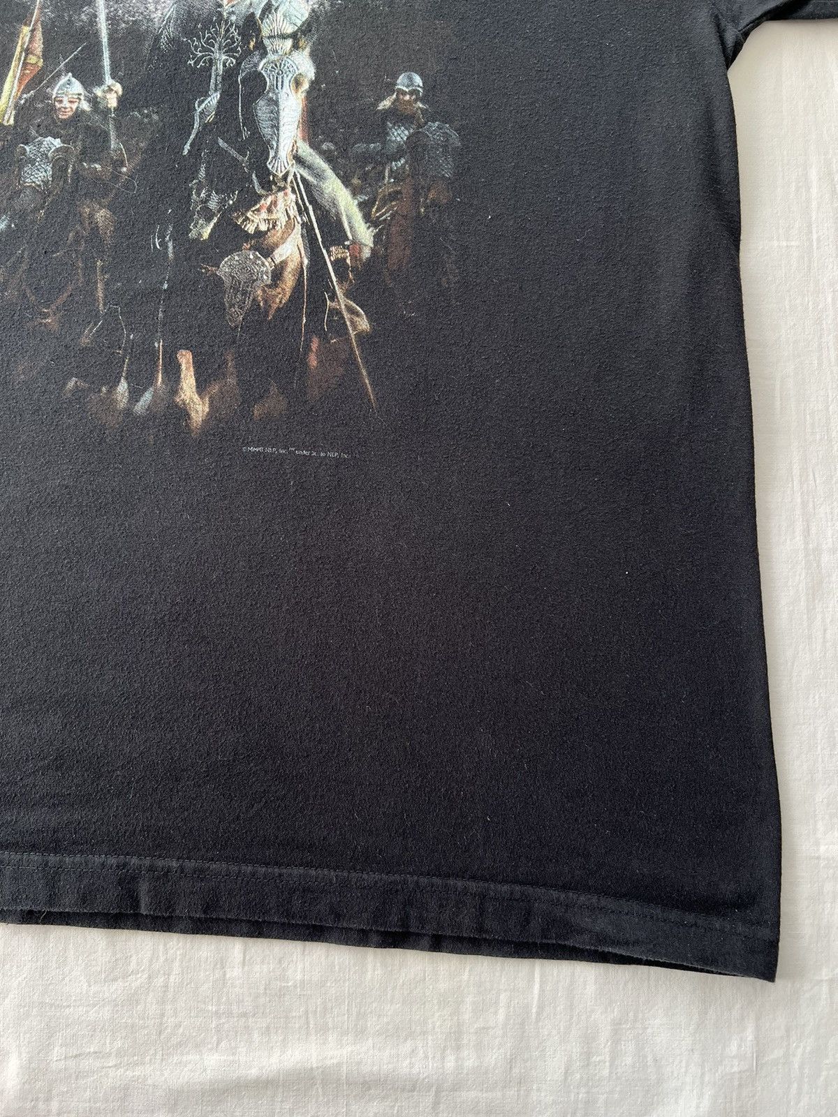 Vintage Vintage 2003 The Lord Of The Rings Aragorn Movie T-shirt Size US M / EU 48-50 / 2 - 9 Thumbnail