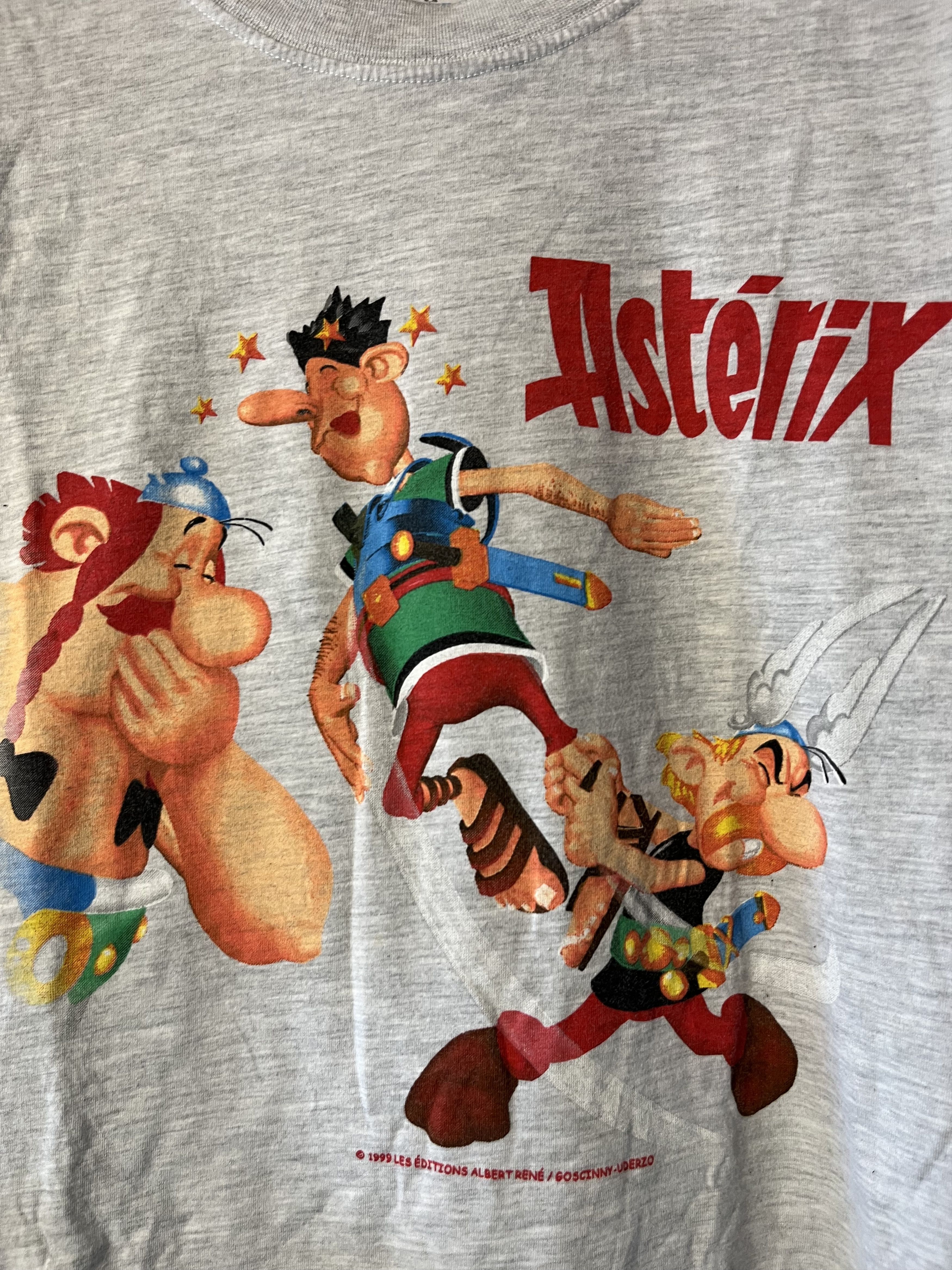 Vintage 1999 Asterix and Obelix Big Graphics Comics Moovie