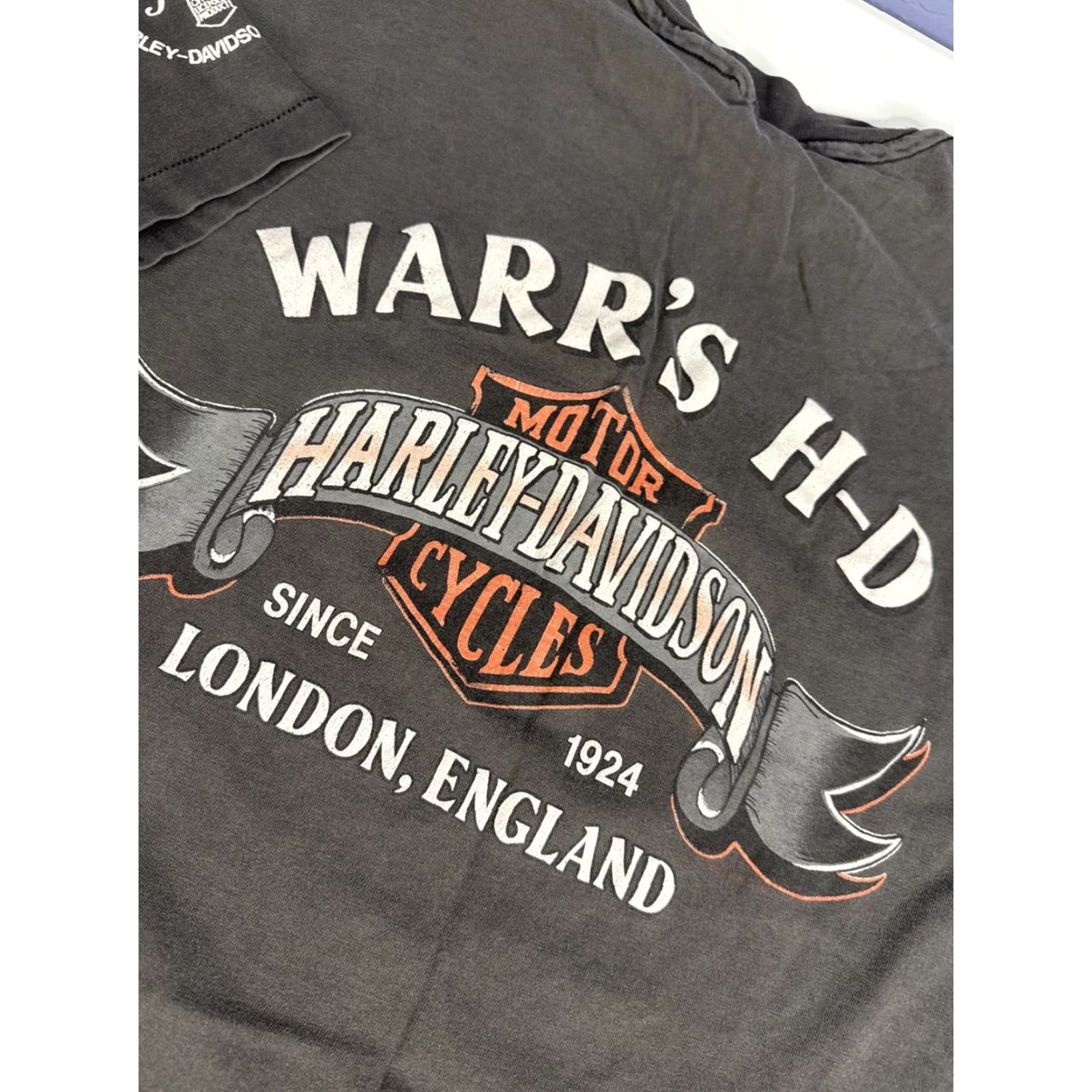 Harley Davidson VINTAGE Harley-Davidson Hanes Beefy-T Shirt London Tee XL Black Logo Men Size US XL / EU 56 / 4 - 5 Thumbnail