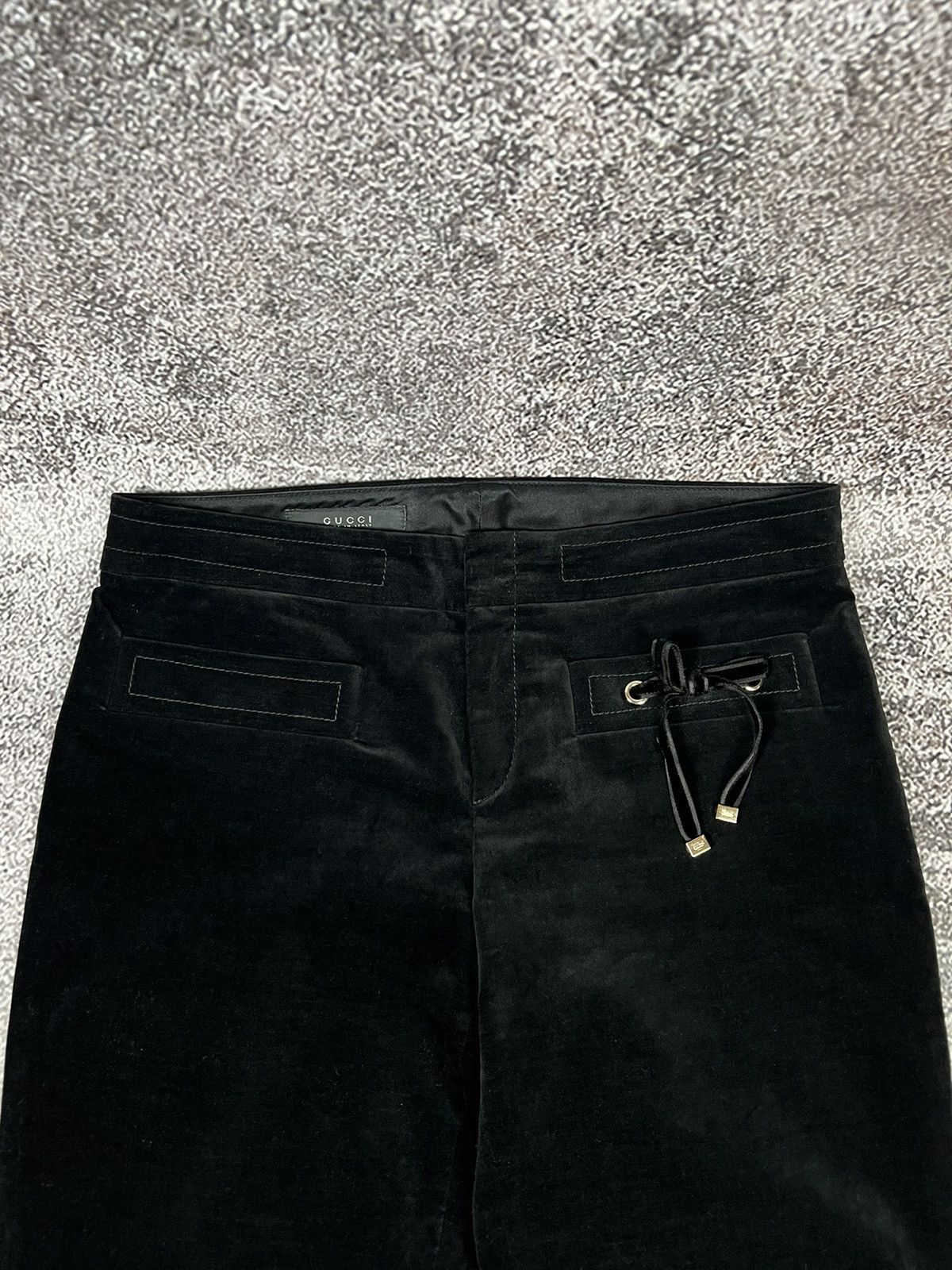 Tom Ford 2006 Gucci Tom Ford Velvet Wide Leg Pants luxury vintage Size 26" / US 2 / IT 38 - 2 Thumbnail