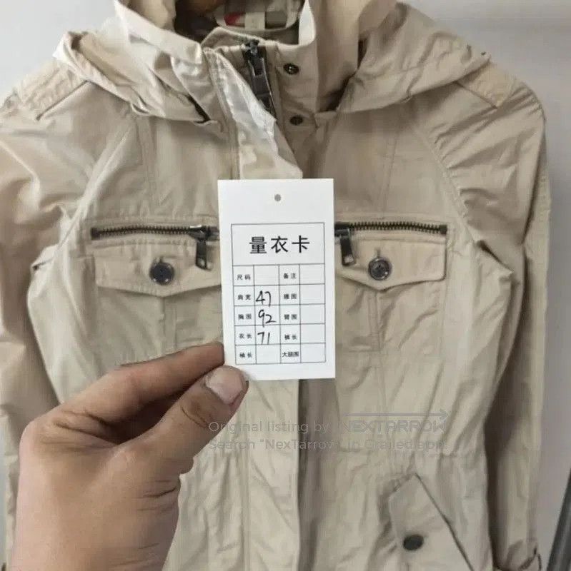 Burberry Burberry Beige Women's Trench Coat. Size XS / US 0-2 / IT 36-38 - 5 Thumbnail