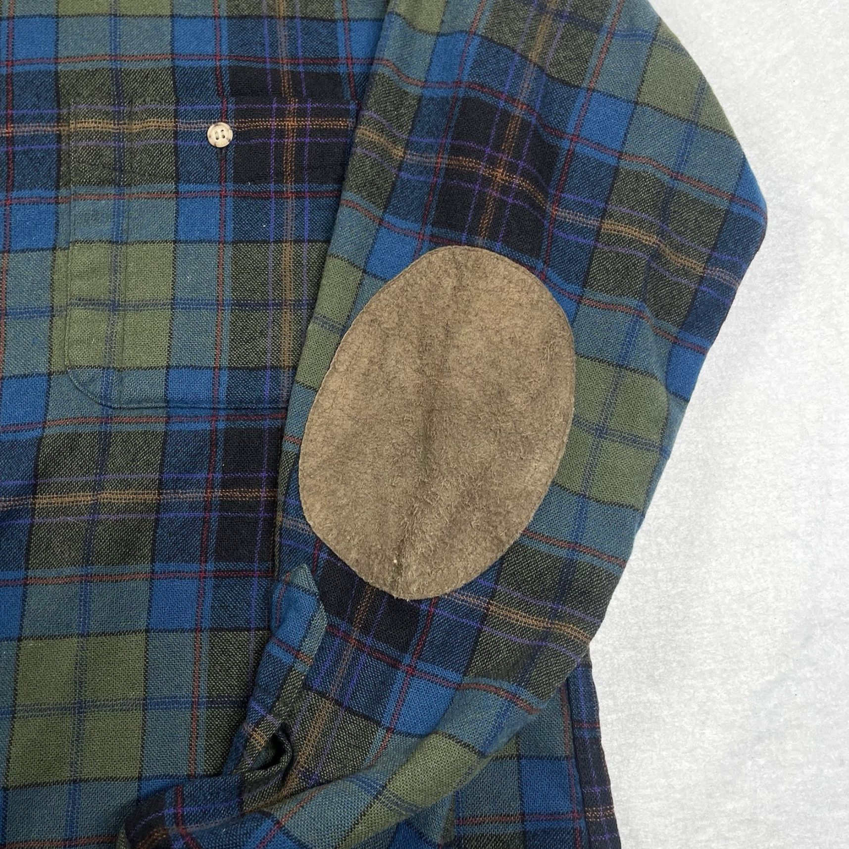 Pendleton VINTAGE Pendleton Western Shirt Elbow Patch Plaid Wool Long Sleeve Men's XL Size US XL / EU 56 / 4 - 5 Thumbnail