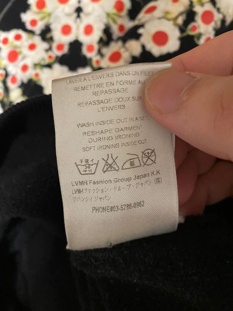 Givenchy Givenchy GVC all-over star black sweatshirt, size XS Size US XS / EU 42 / 0 - 6 Thumbnail