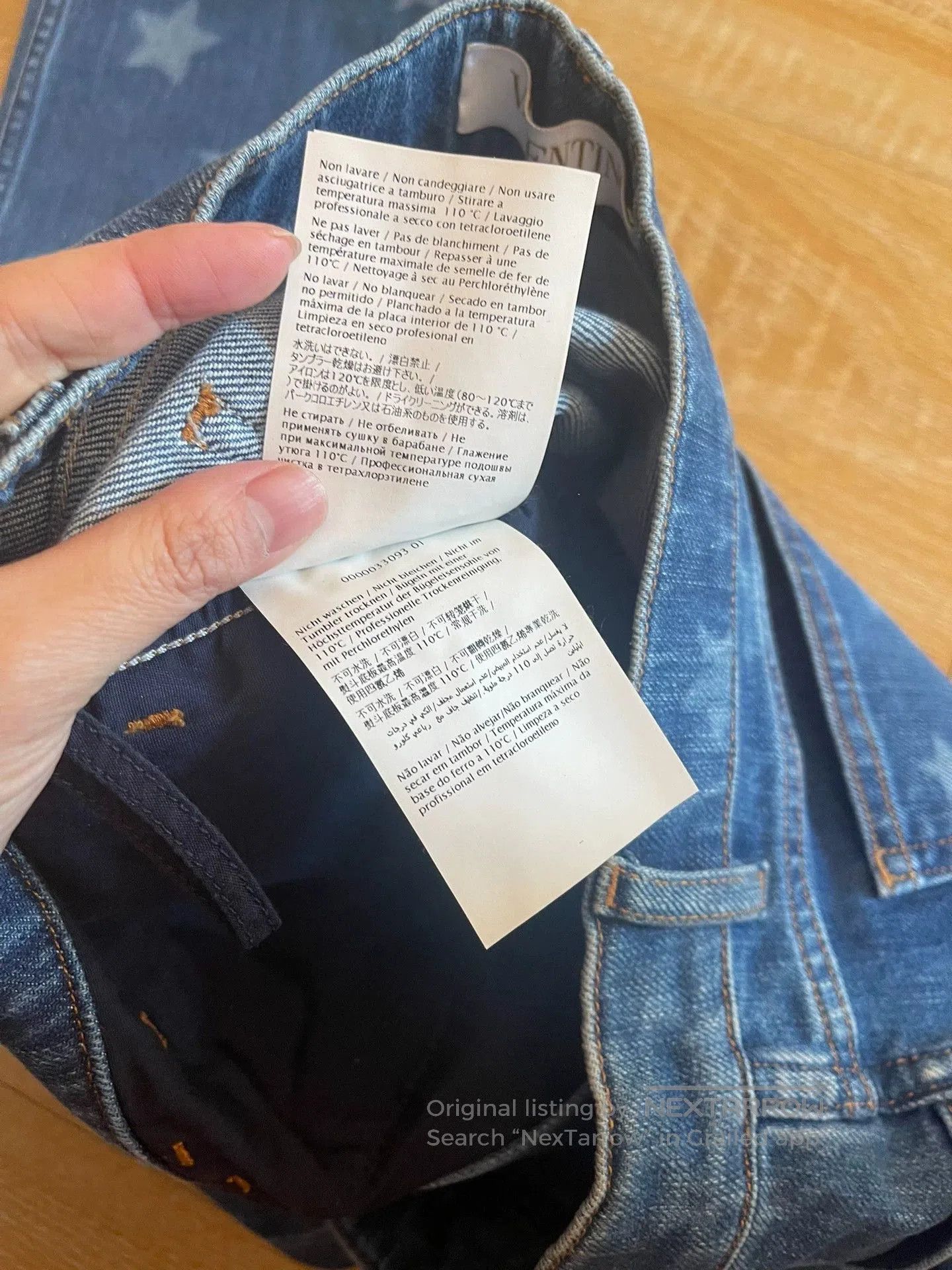 Valentino valentino star print denim jeans size 26. Size US 26 / EU 42 - 6 Thumbnail