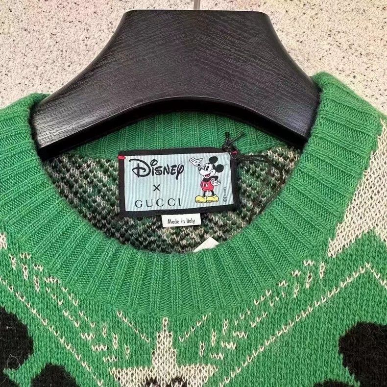 Gucci Gucci Mickey full-print sweater 2501-Nextarrow Size US XS / EU 42 / 0 - 2 Thumbnail