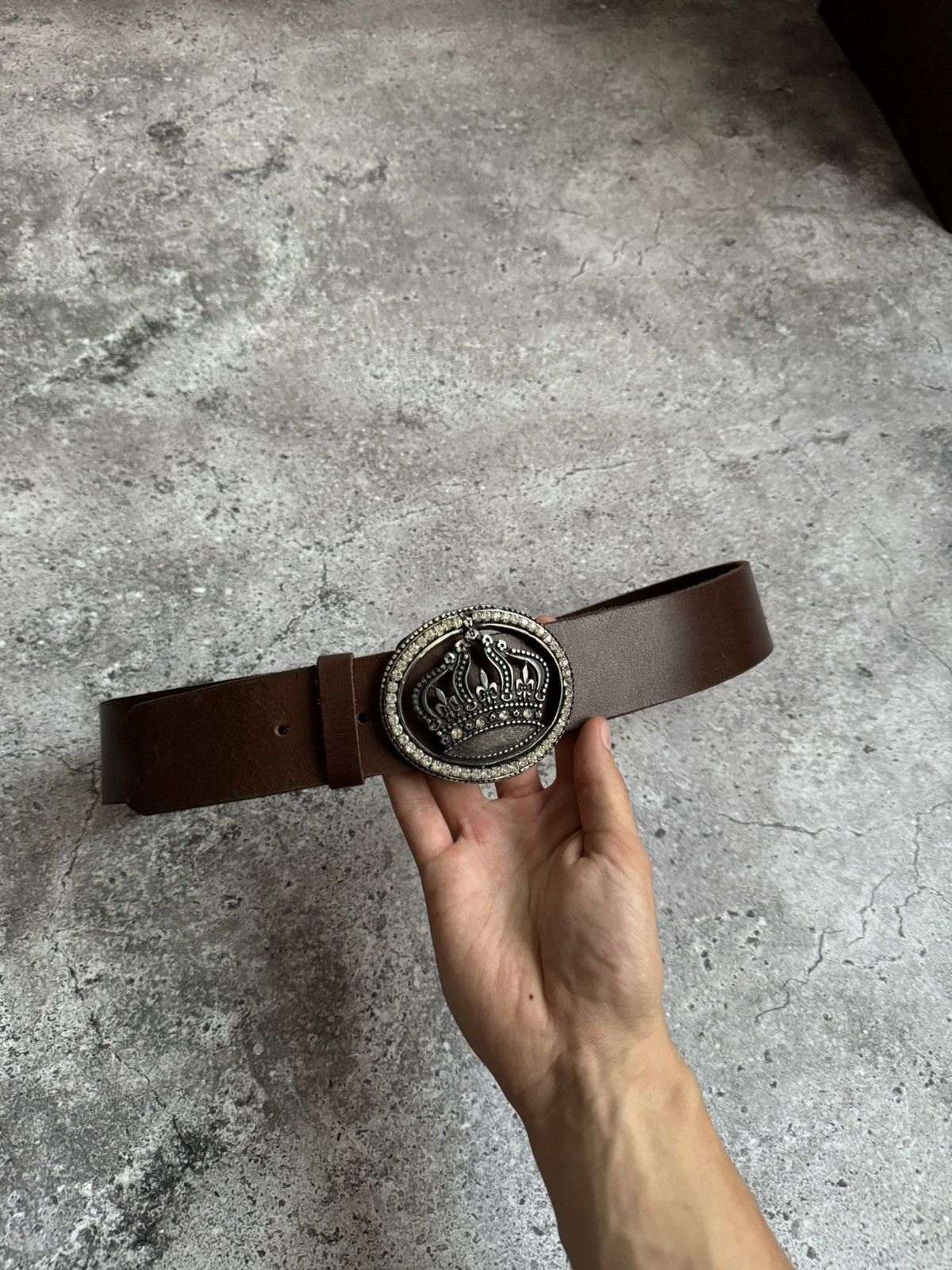 Vintage Vintage Y2K Crown leather avant garde belt Size ONE SIZE - 1 Thumbnail
