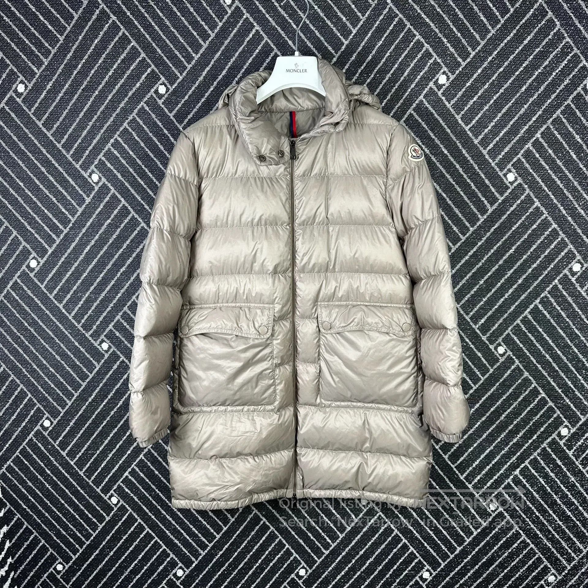 Moncler Moncler Abricotier Down Jacket Size 0. Size M / US 6-8 / IT 42-44 - 1 Thumbnail
