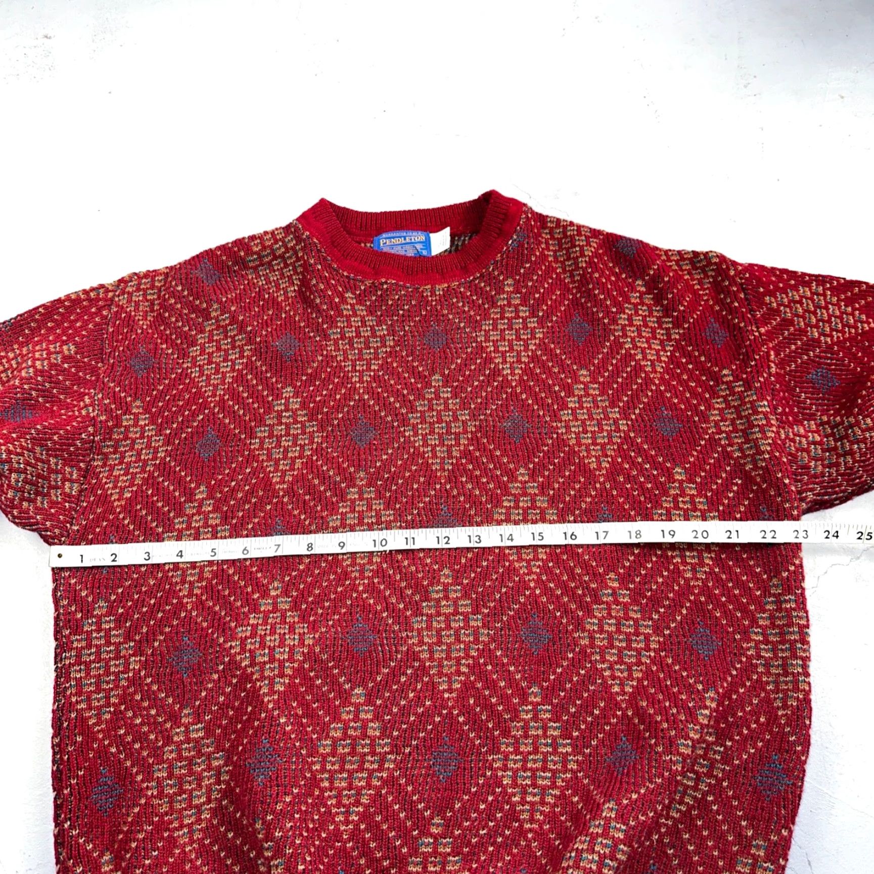 Pendleton VINTAGE Pendleton Sweater Mens L Wool Red 100% Knit Crew Neck Plaid USA Christmas Fall Winter 90s Size US L / EU 52-54 / 3 - 6 Thumbnail