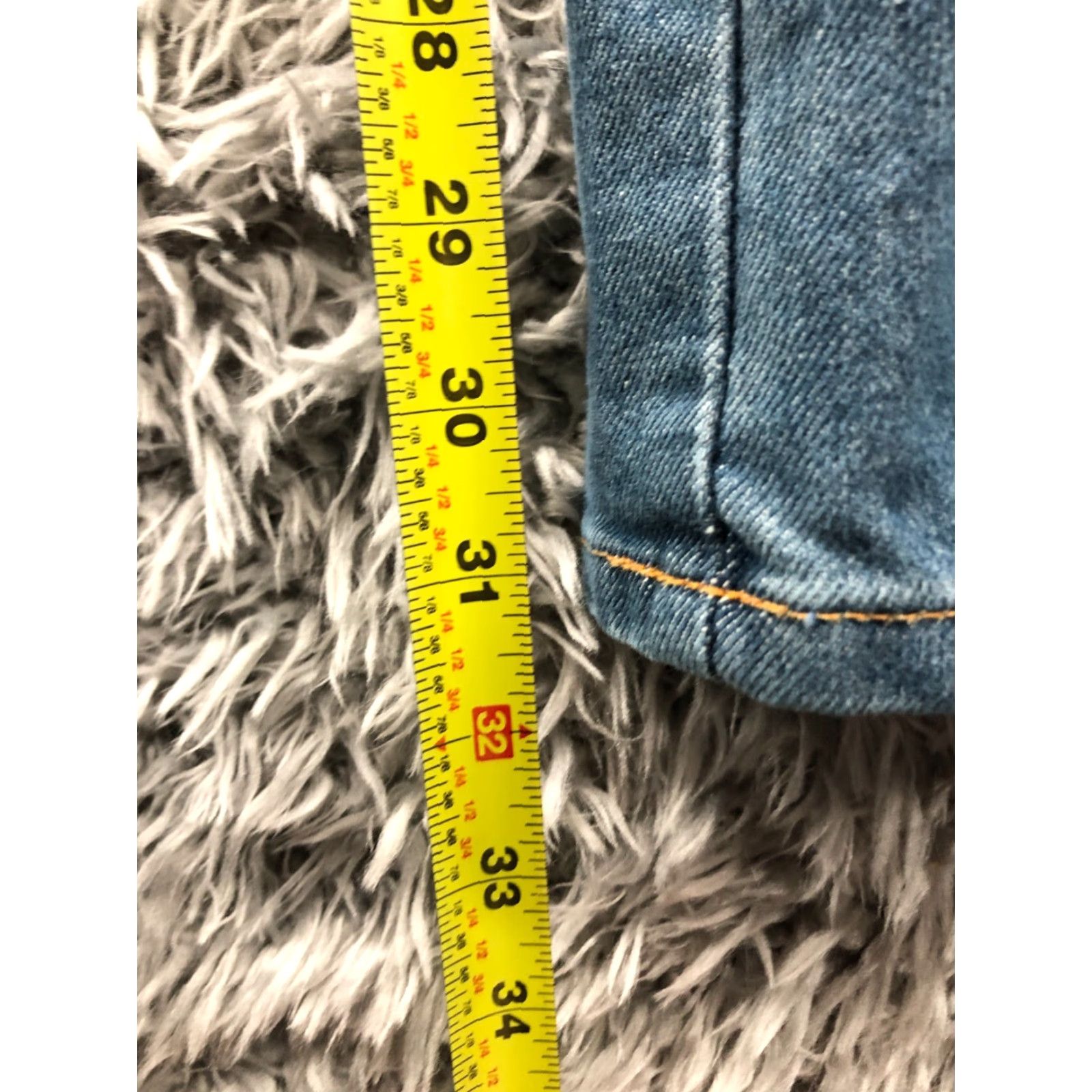 Old Navy Old Navy Jeans Shirt? Size 34" / US 12 / IT 48 - 3 Thumbnail