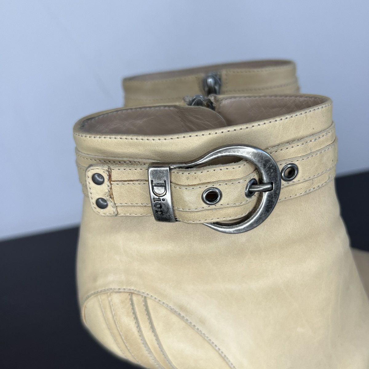 Dior Christian Dior Ankle Buckle Bottine Boots Leather Beige Y2K Size US 6 / IT 36 - 6 Thumbnail