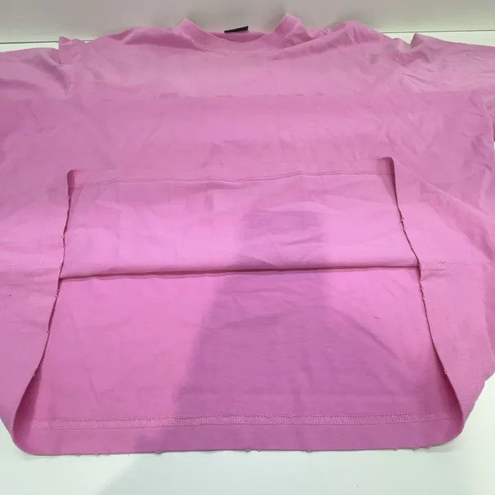 Balenciaga Balenciaga Balenciaga Vintage Logo Distressed TShirt Pink Size US M / EU 48-50 / 2 - 5 Thumbnail