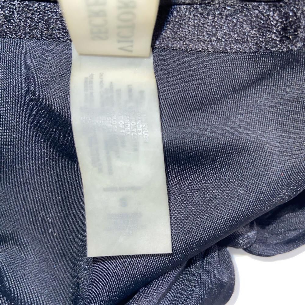 Designer Victoria’s Secret l Y2K Bandeau Top W. Retro Hoop Size ONE SIZE - 7 Thumbnail