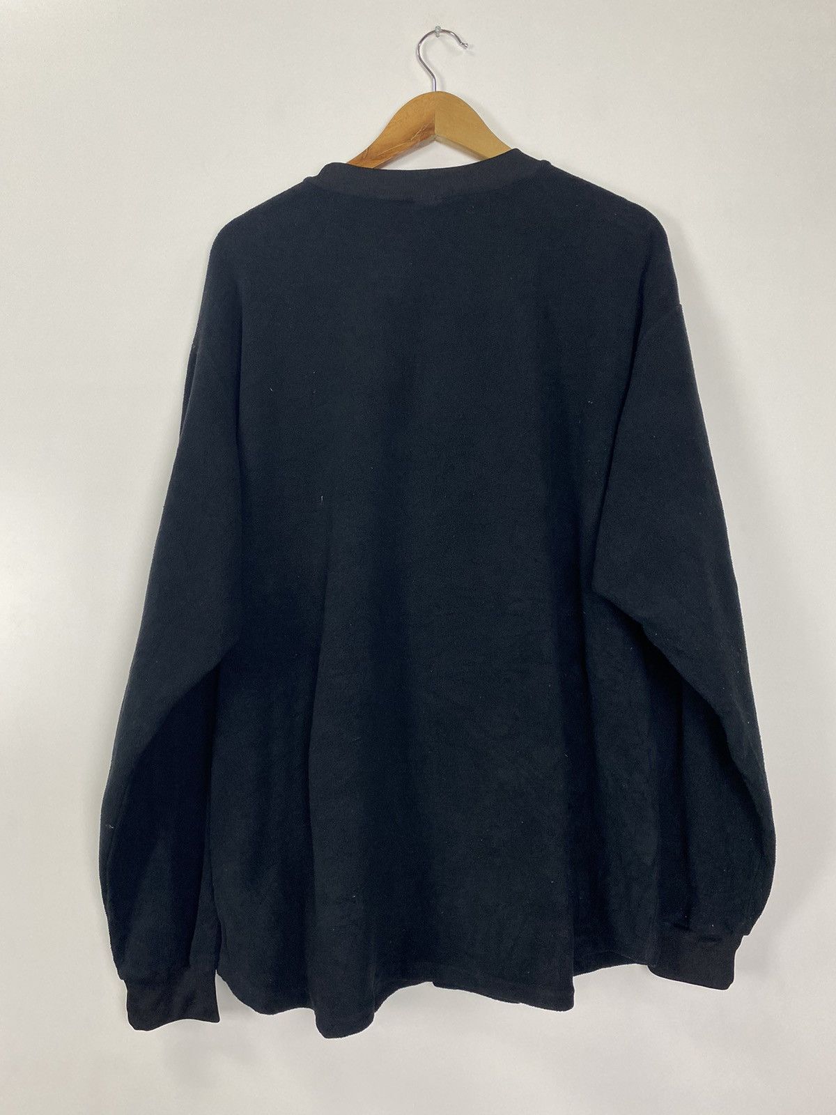 Vintage Vintage Nike Canada Black Sweater Size US L / EU 52-54 / 3 - 10 Thumbnail