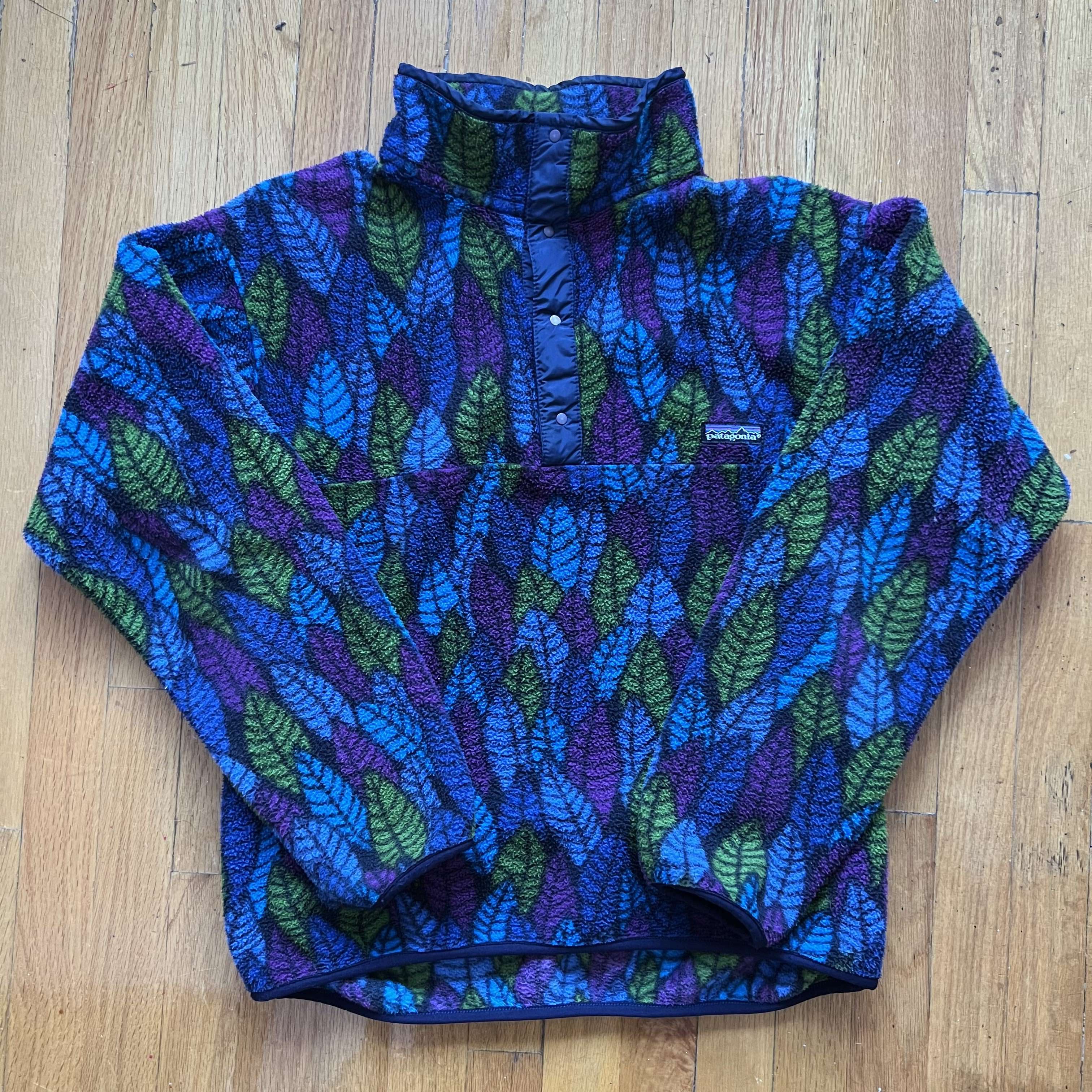 Vintage Patagonia 1991 Synchilla Leaf Spears