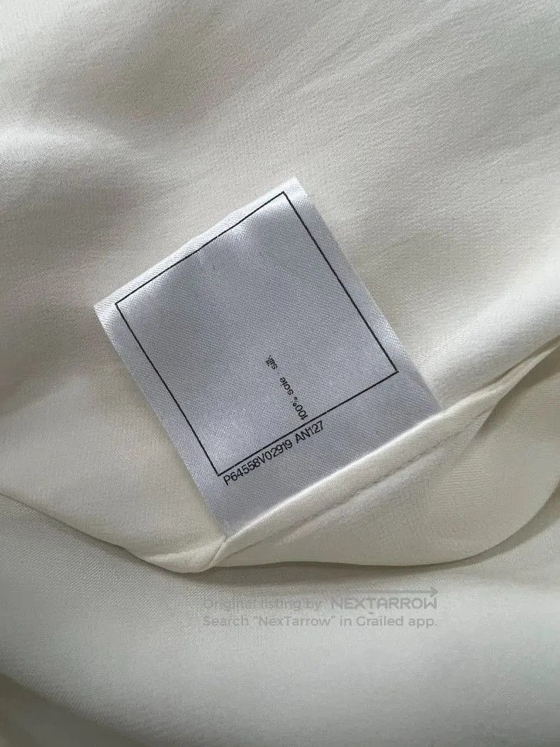 Chanel Chanel White Silk Long Sleeve Shirt. Size US S / EU 44-46 / 1 - 9 Thumbnail