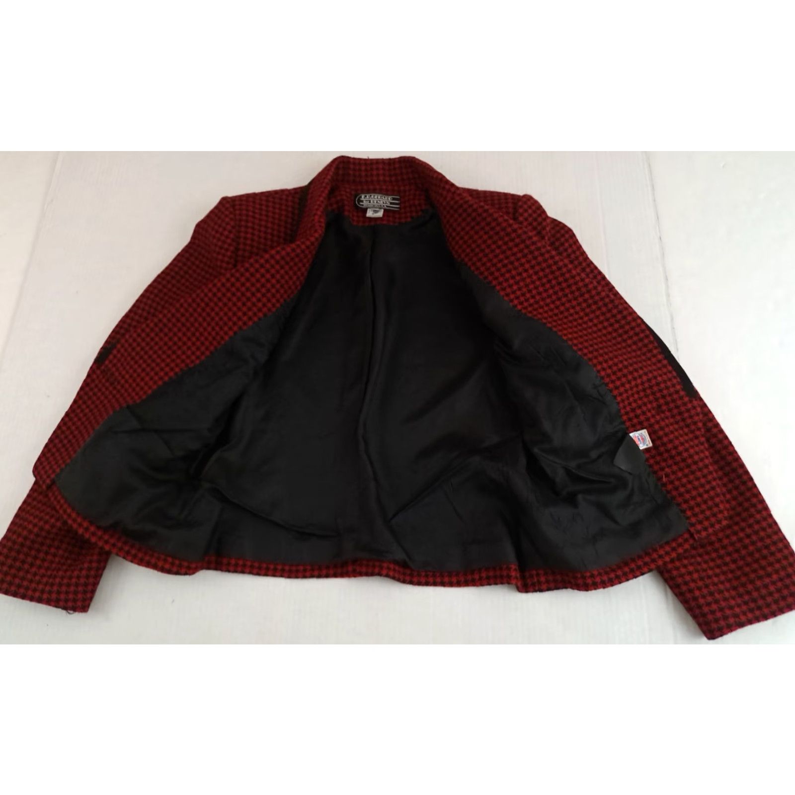Vintage VINTAGE er gerard for renlyn Houndstooth Red Wool Button Jacket sz 10 USA Woman Woman Cardigan 80s Fall Winter Long Sleeve Buttons Size L / US 10 / IT 46 - 5 Thumbnail