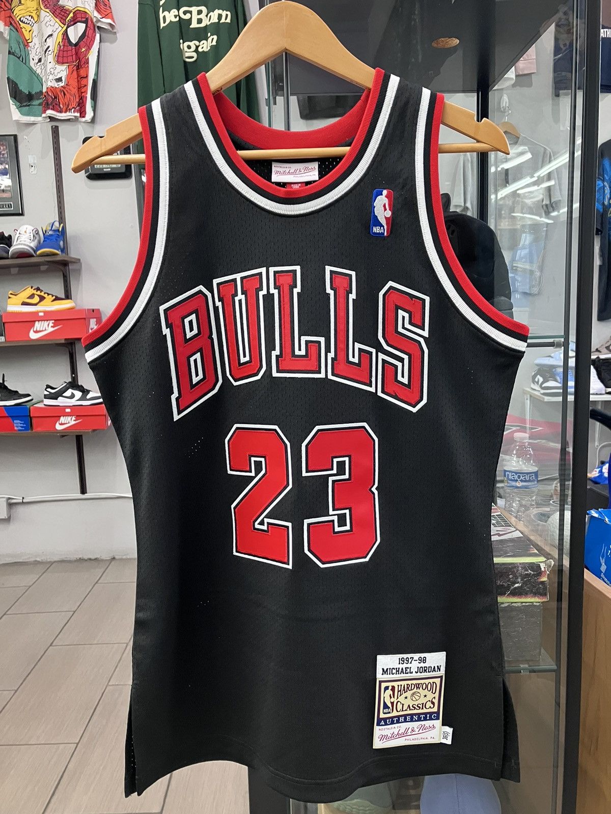 image of Mitchell Ness Mitchell & Ness Chicago Bulls Jordan (Authentic) Jersey Sm in Black (Size Small)