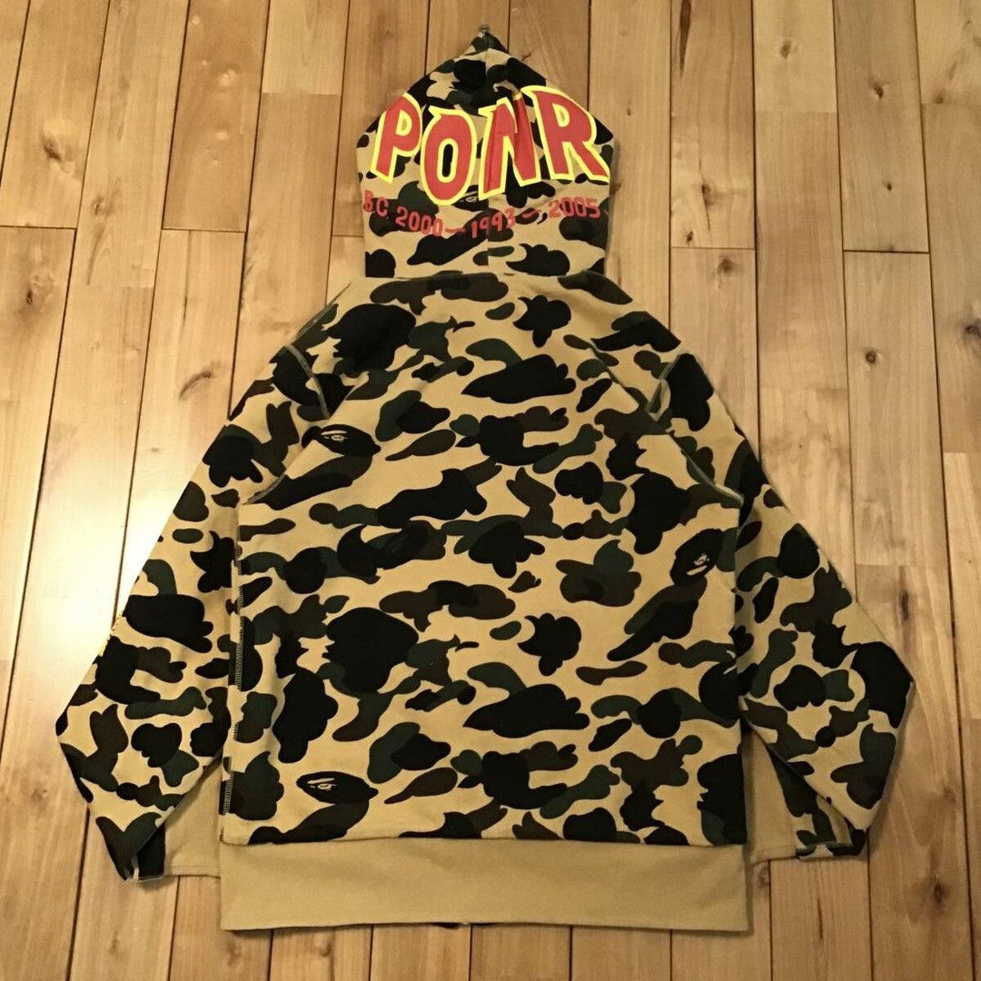 Bape 🔥Reversible🔥 BAPE camo Shark Full Zip Hoodie a bathing ape Size US M / EU 48-50 / 2 - 3 Thumbnail