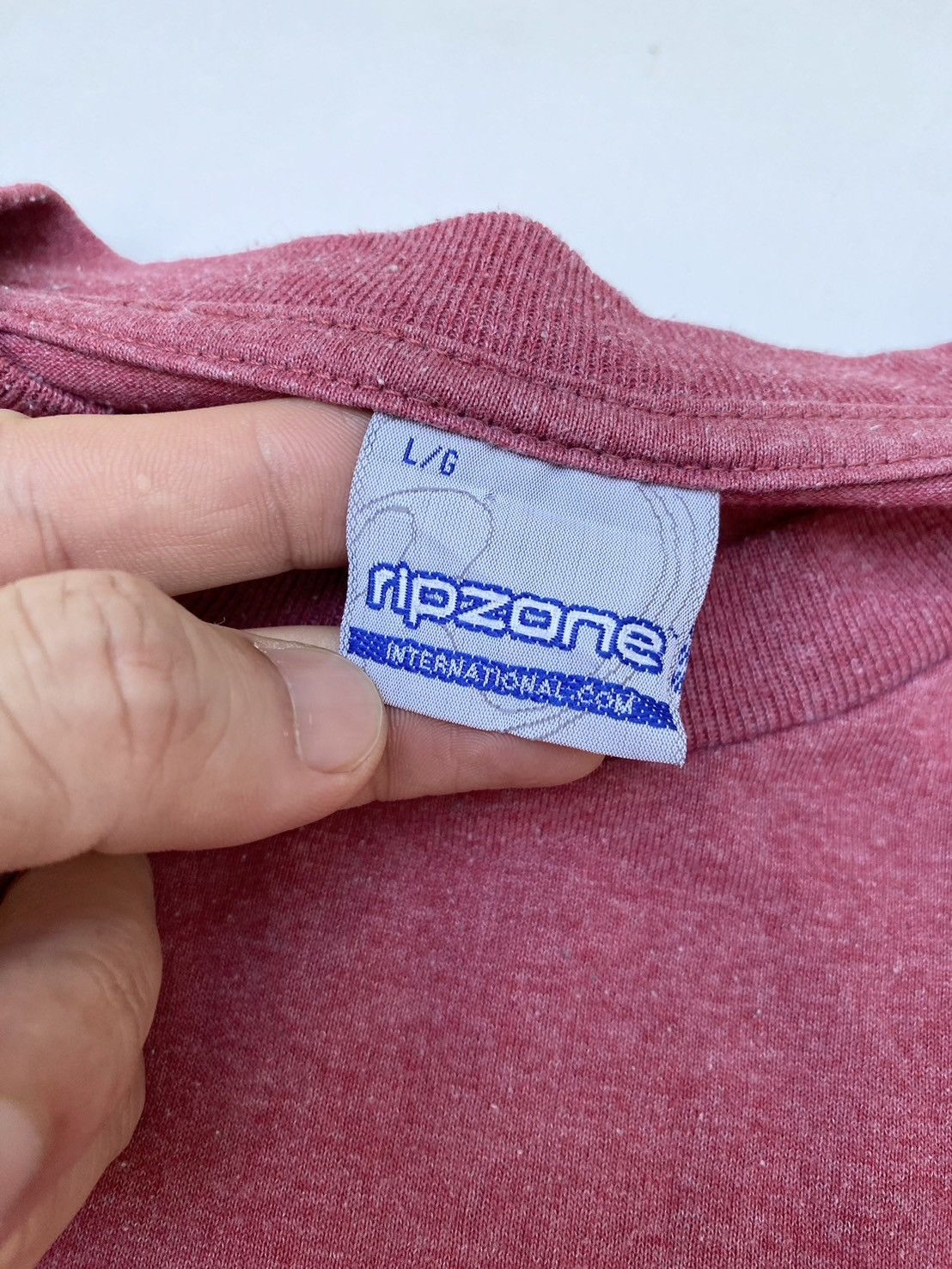 Oakley × Vintage Vintage 90s Ripzone Snowboard Tee Size US L / EU 52-54 / 3 - 3 Thumbnail